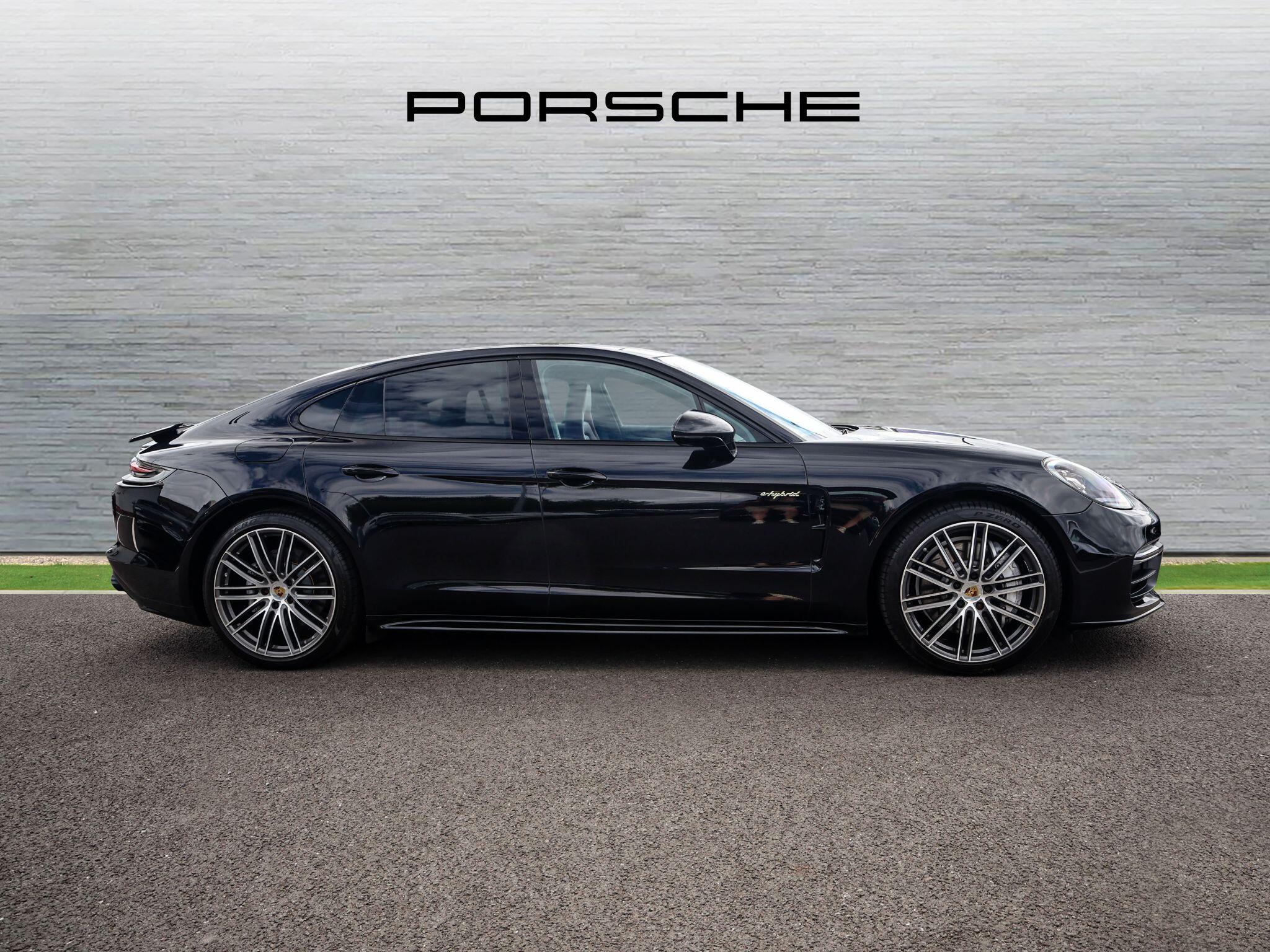 Porsche Panamera view 37
