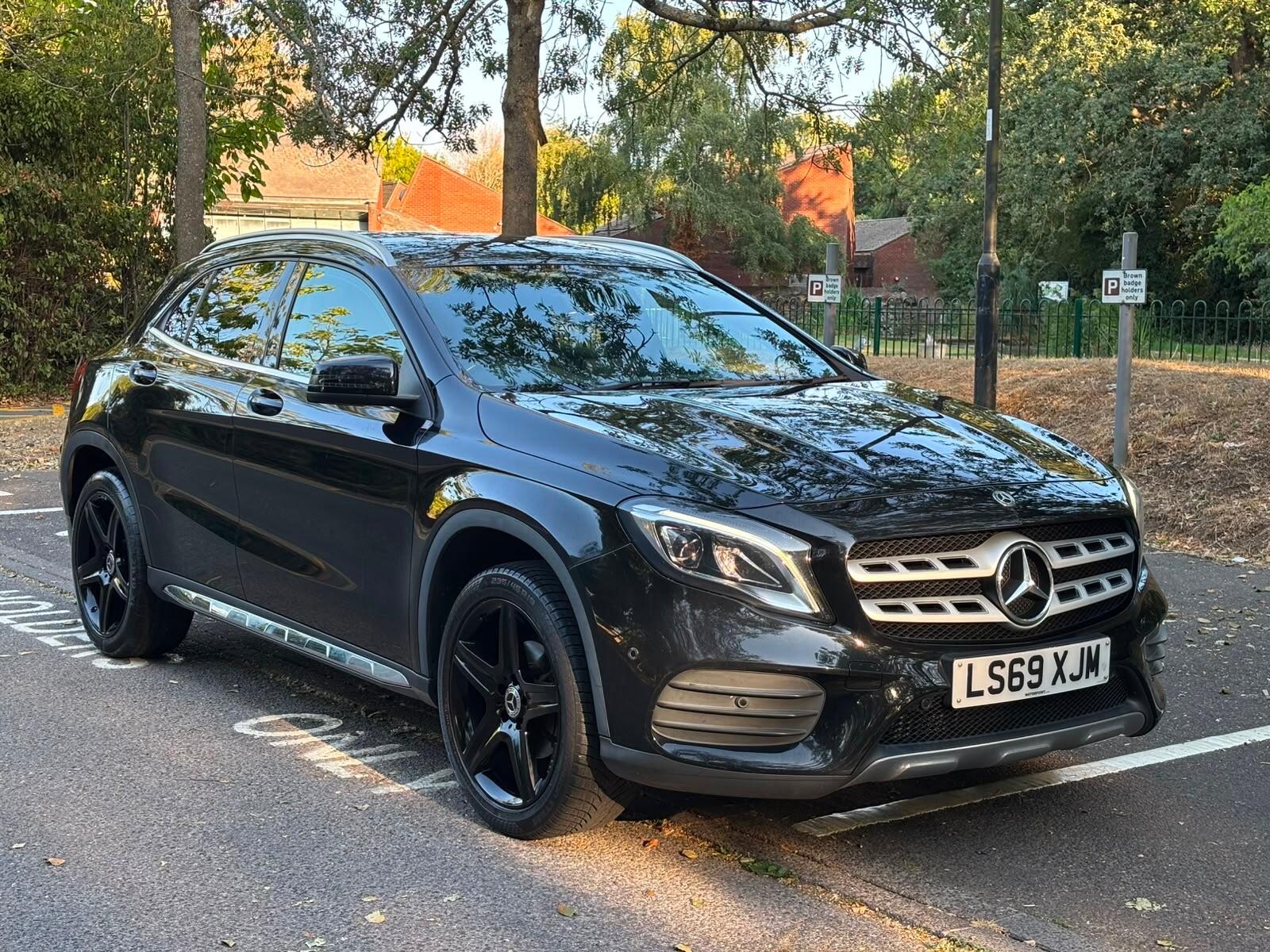 2019 Mercedes-Benz Gla in Black for sale