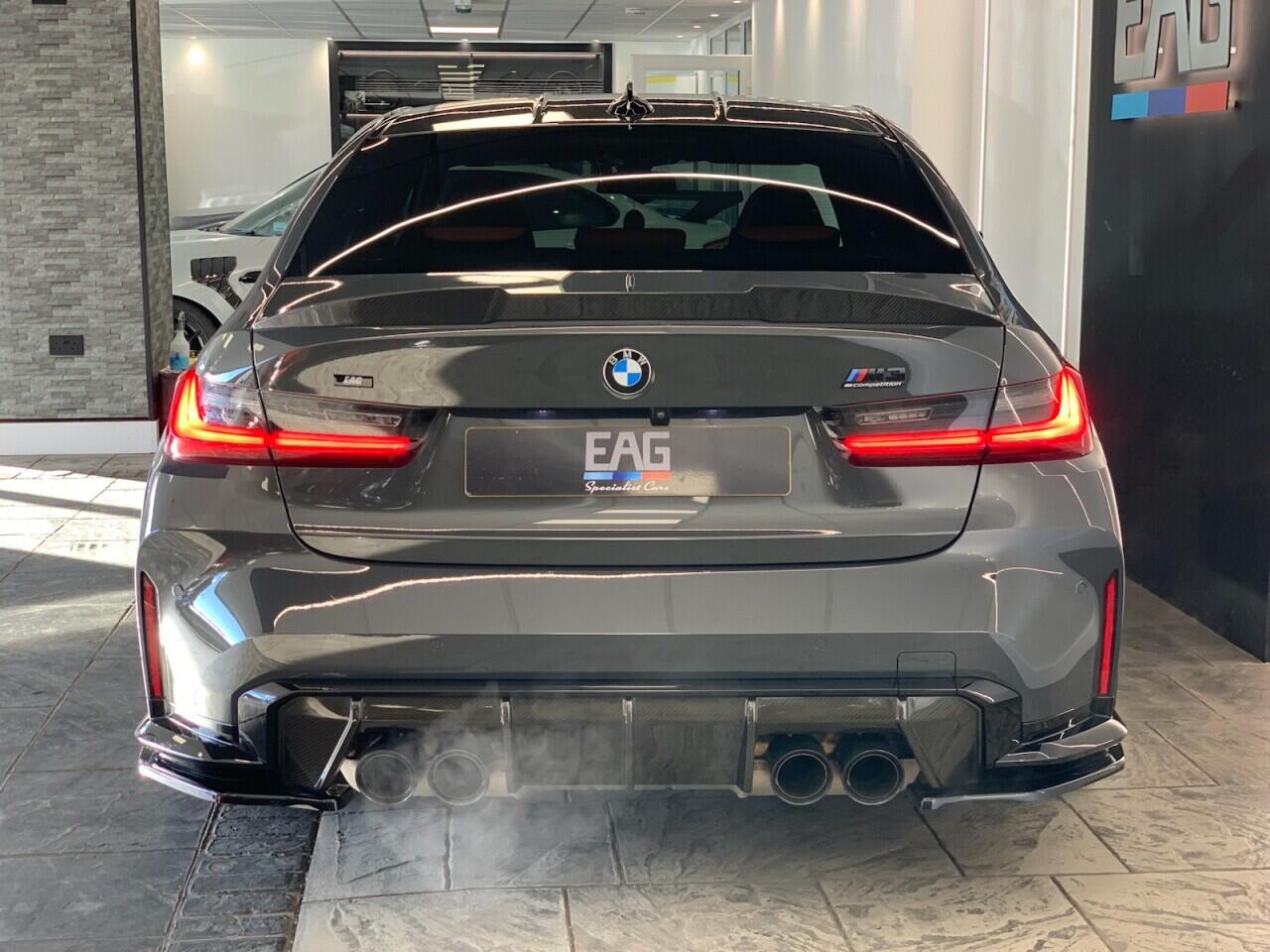 BMW M3 view 5