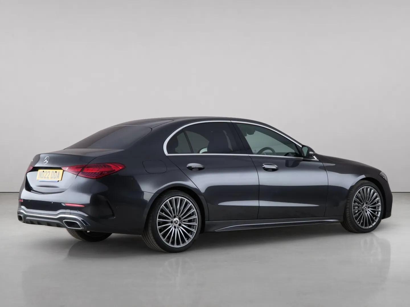 Mercedes-Benz C-Class view 6