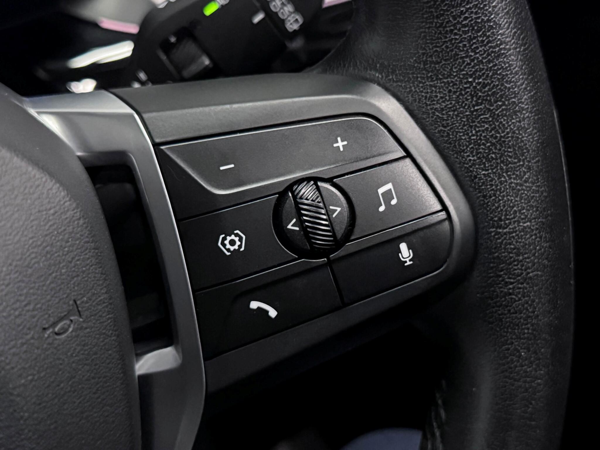 BMW X1 view 18