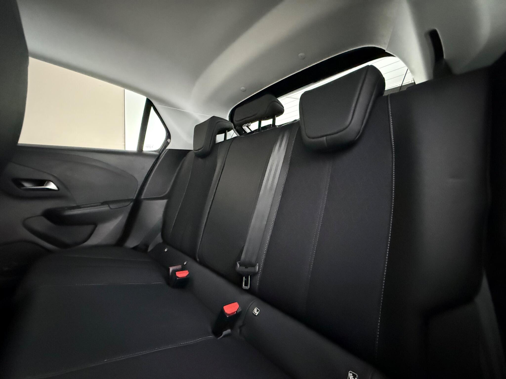 Vauxhall Corsa view 35