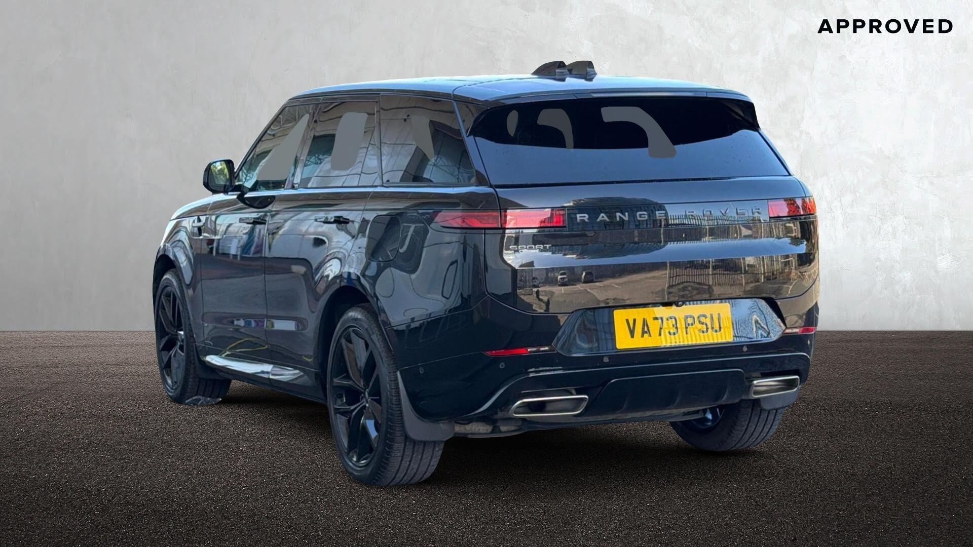 Land Rover Range Rover Sport view 2