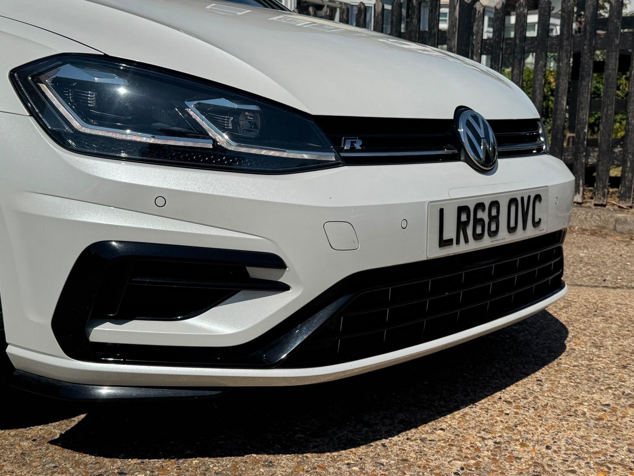 Volkswagen Golf view 44
