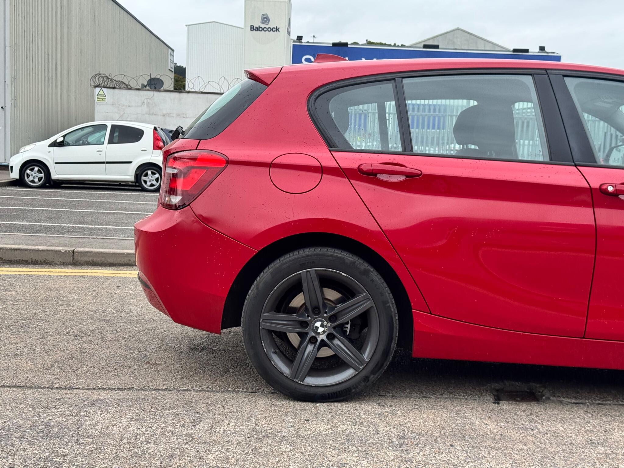BMW 1 Series view 40