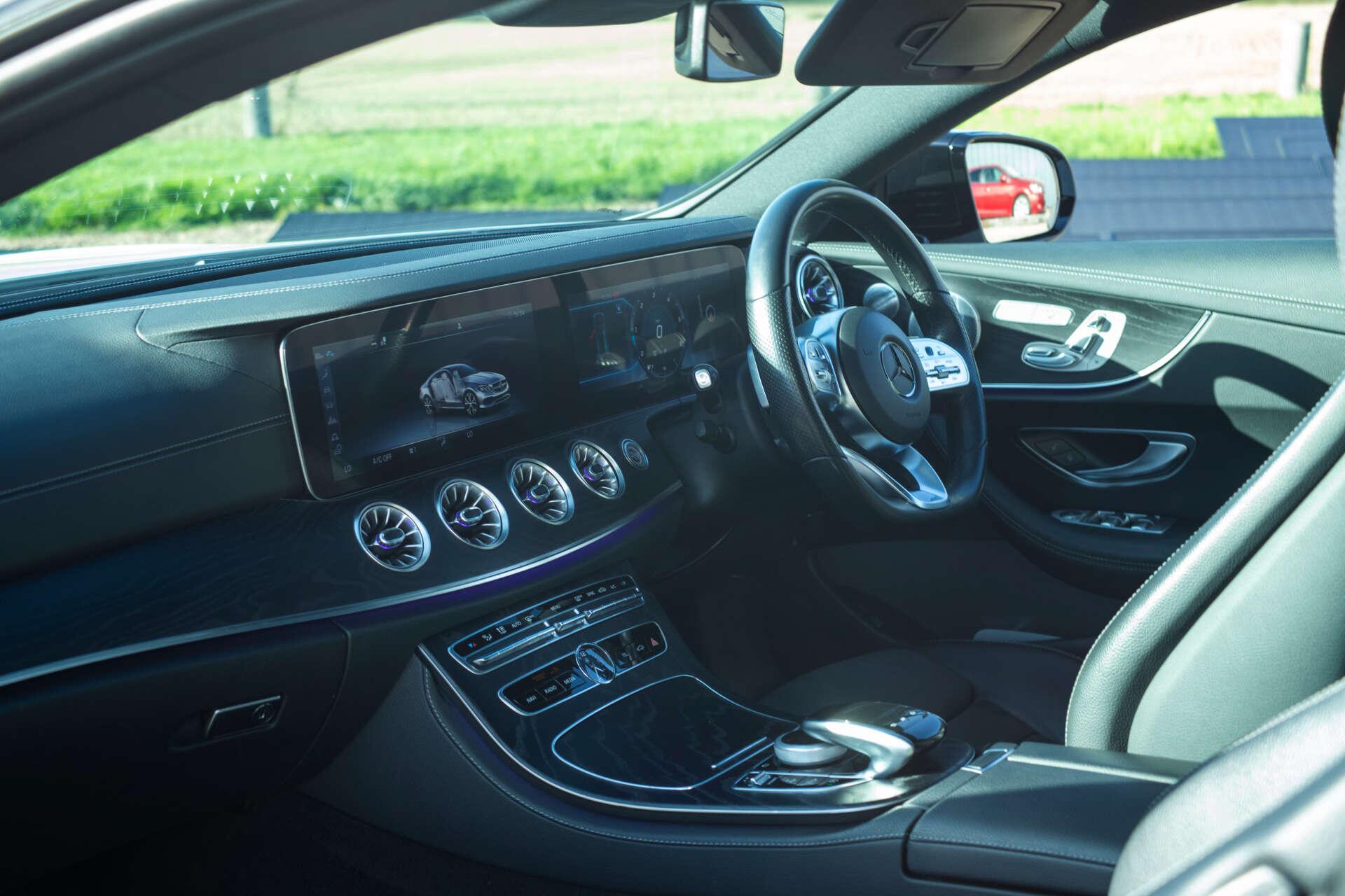 Mercedes-Benz E-Class view 45