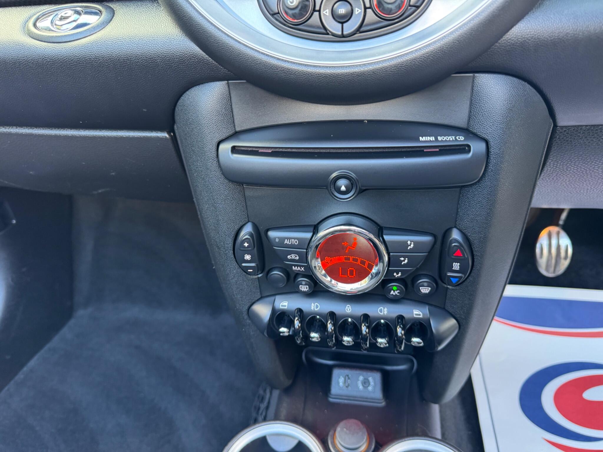 Mini Roadster view 24