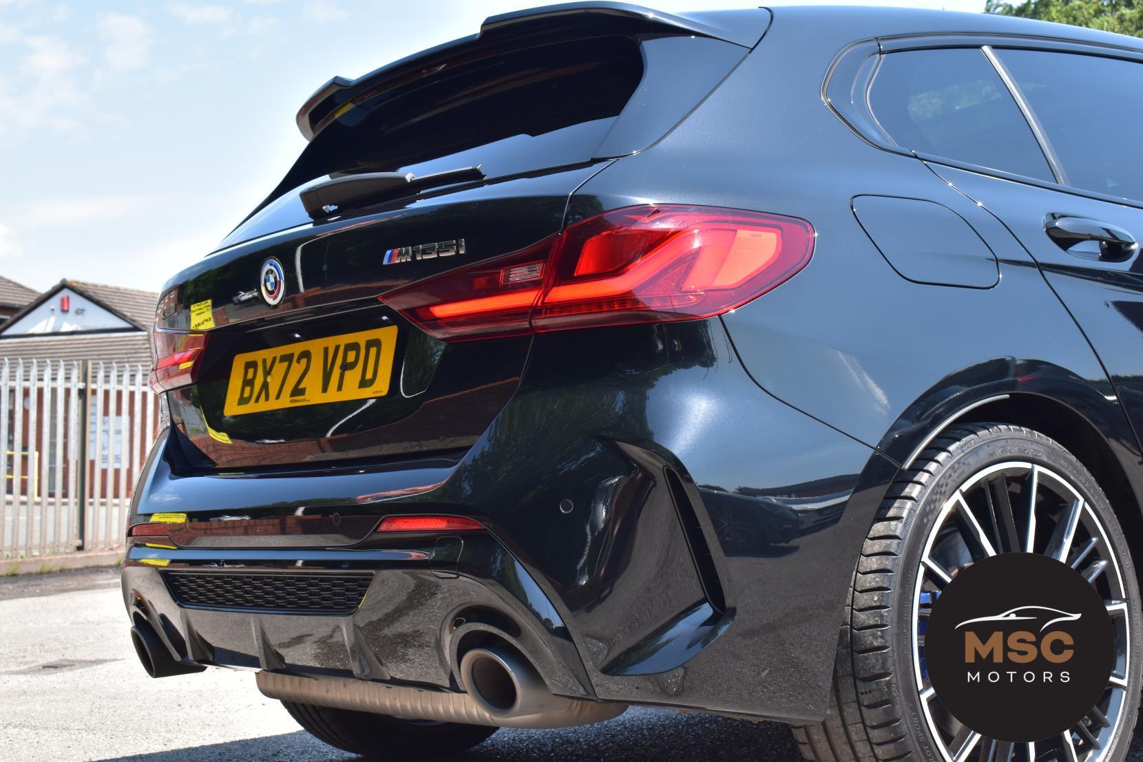 BMW 1 Series view 28