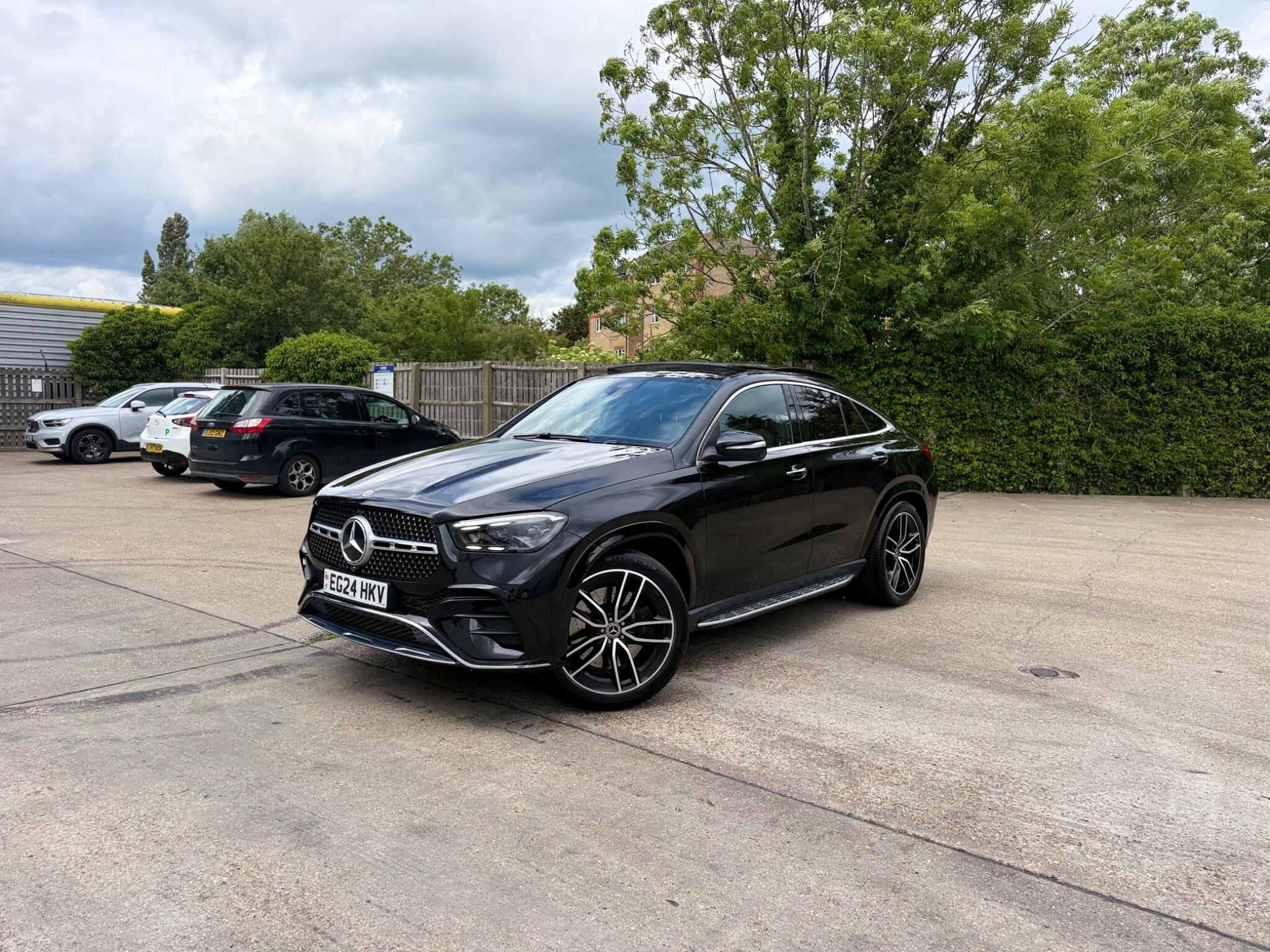 Mercedes-Benz GLE view 4