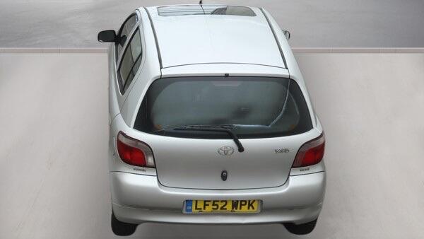 Toyota Yaris view 8