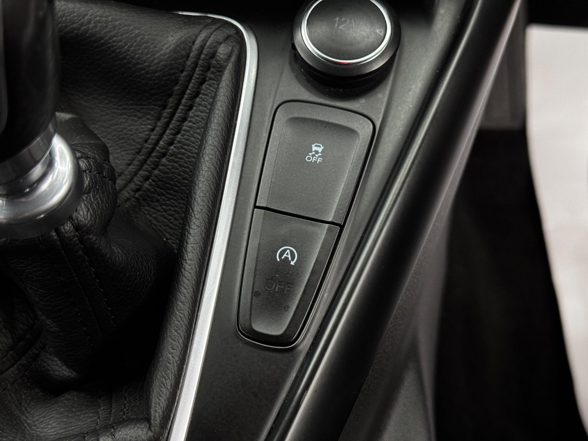Ford Focus view 27