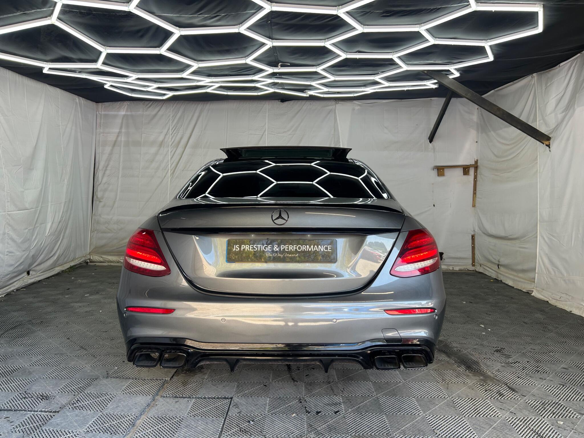 Mercedes-Benz E Class view 4