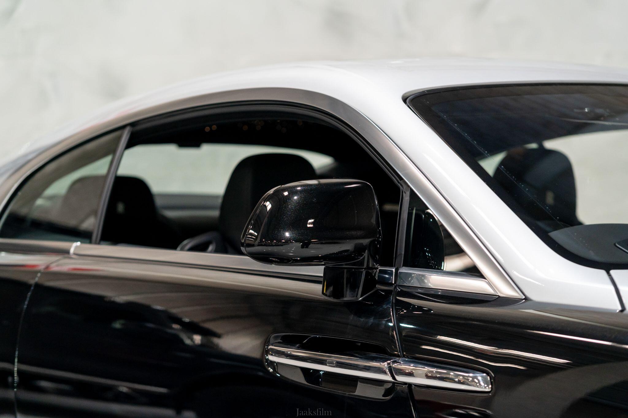 Rolls-Royce Wraith view 45