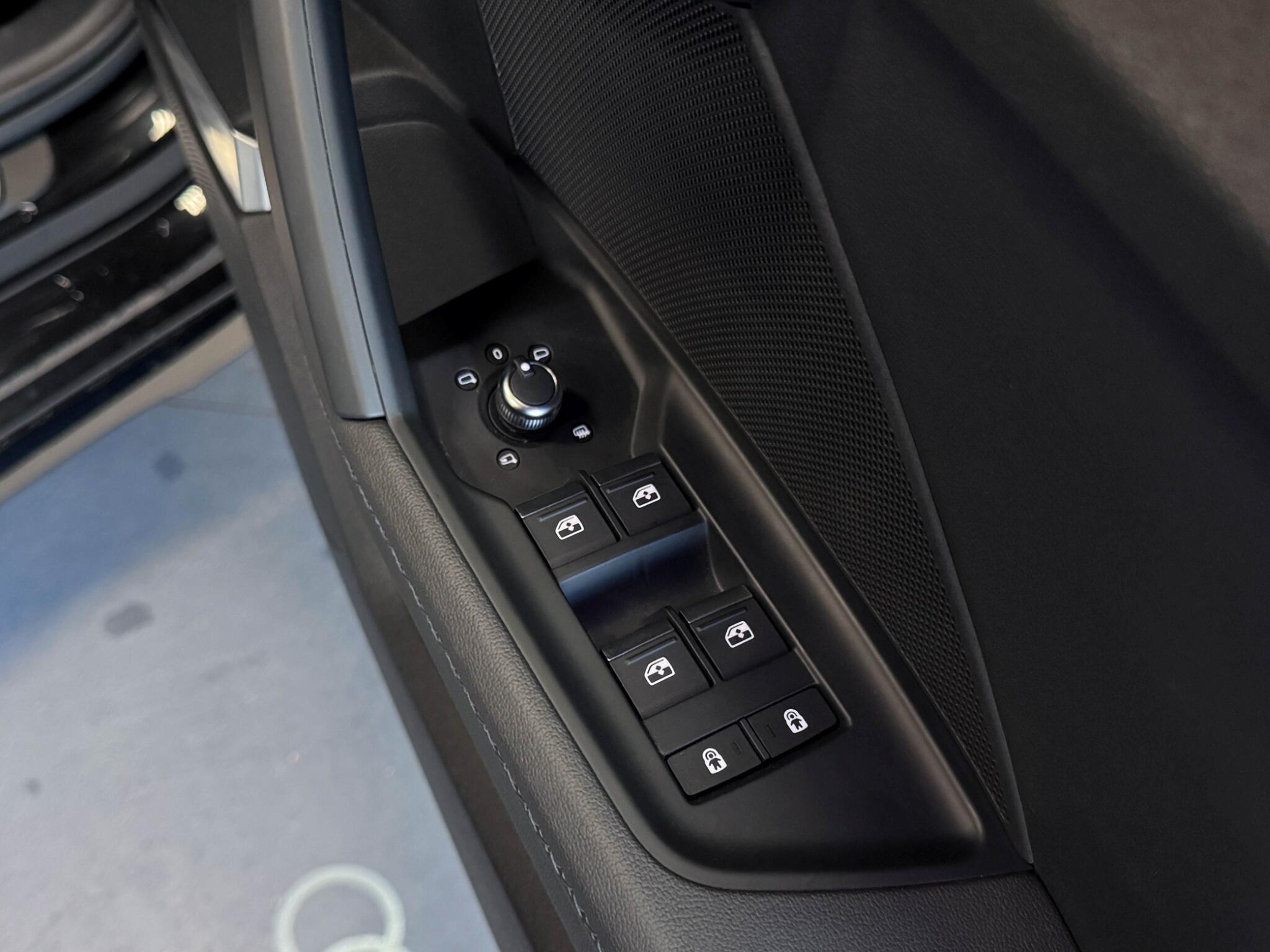 Audi S3 view 14