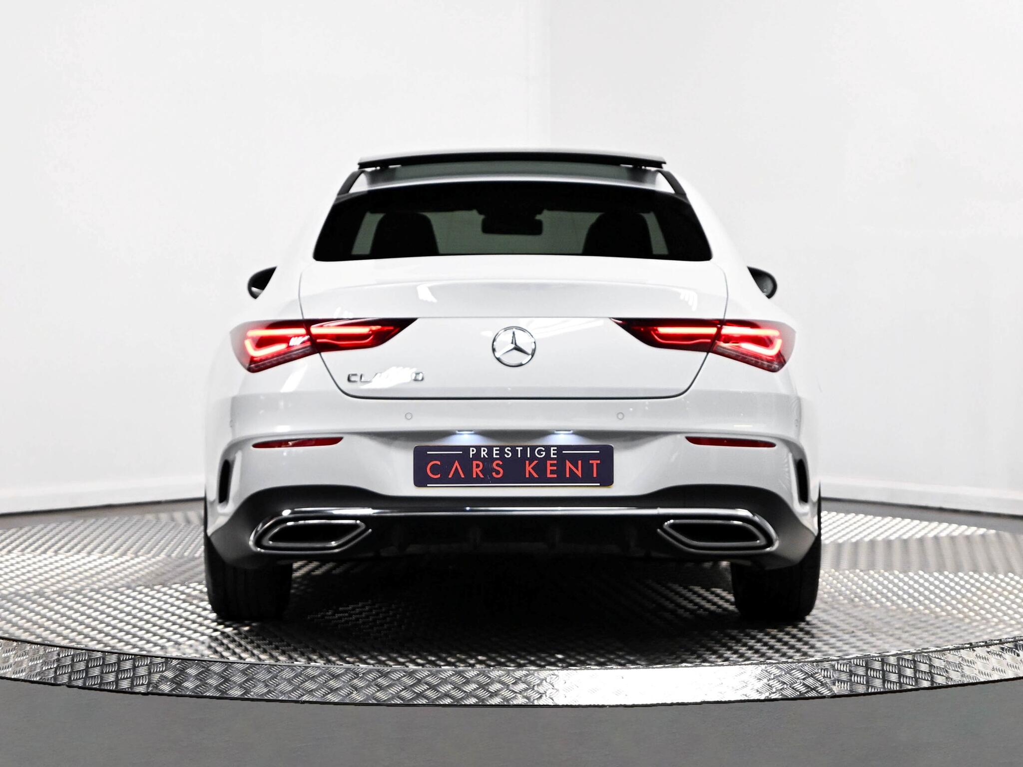Mercedes-Benz Cla view 19