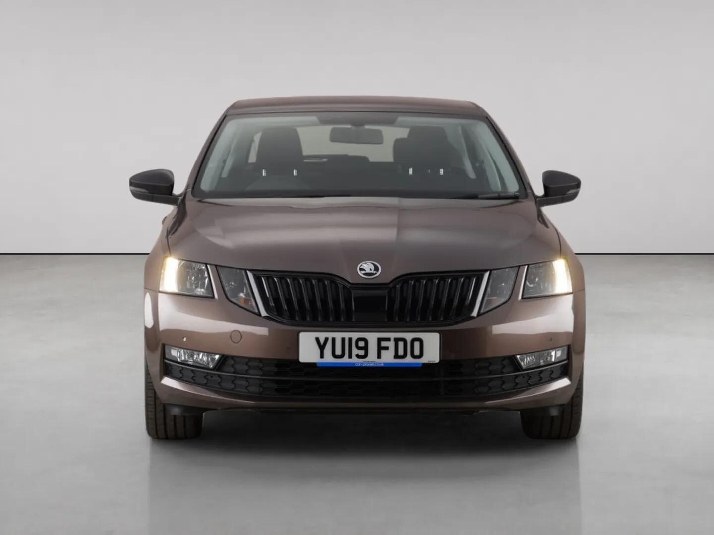 Skoda Octavia view 5