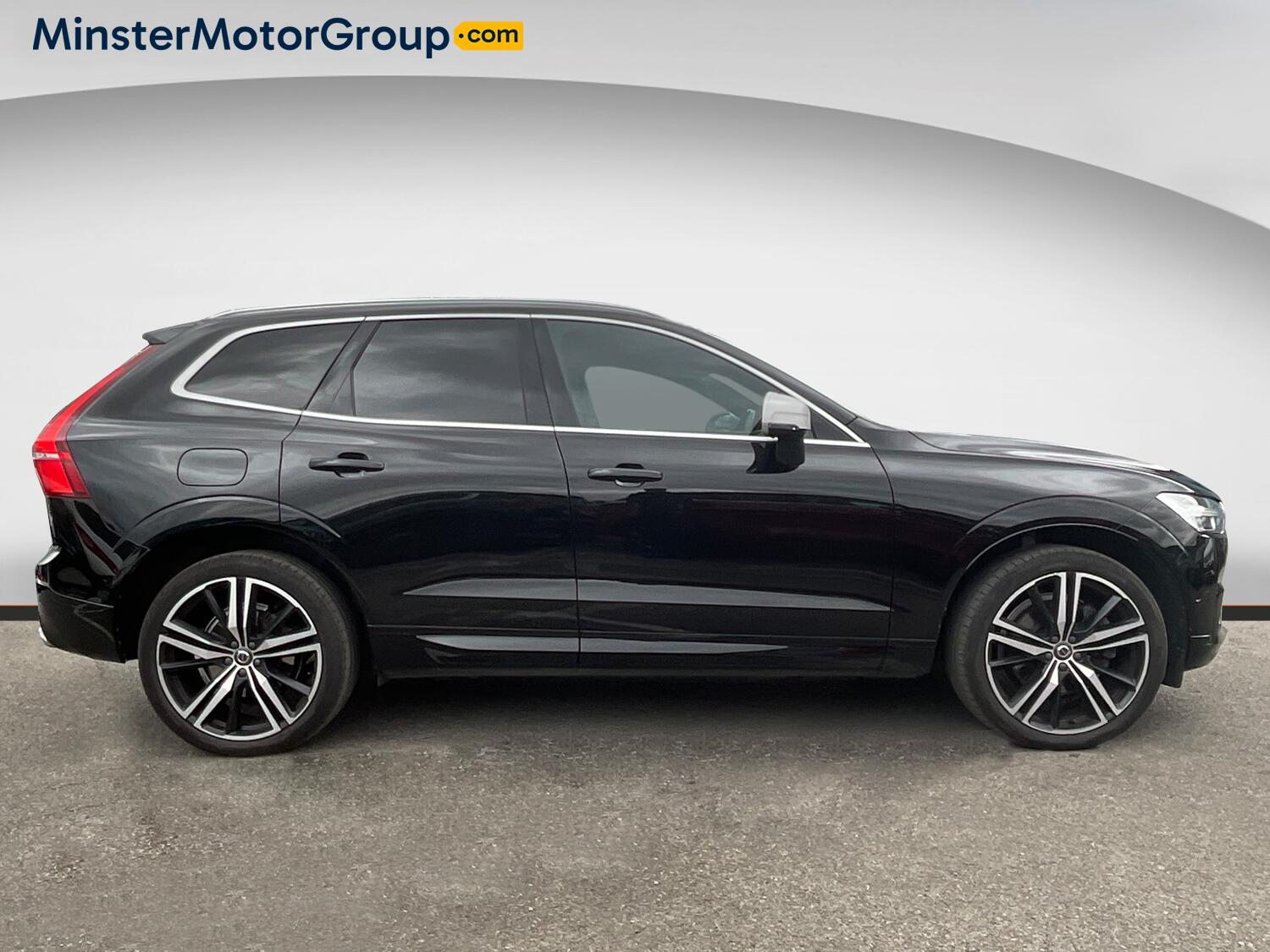 Volvo XC60 view 2