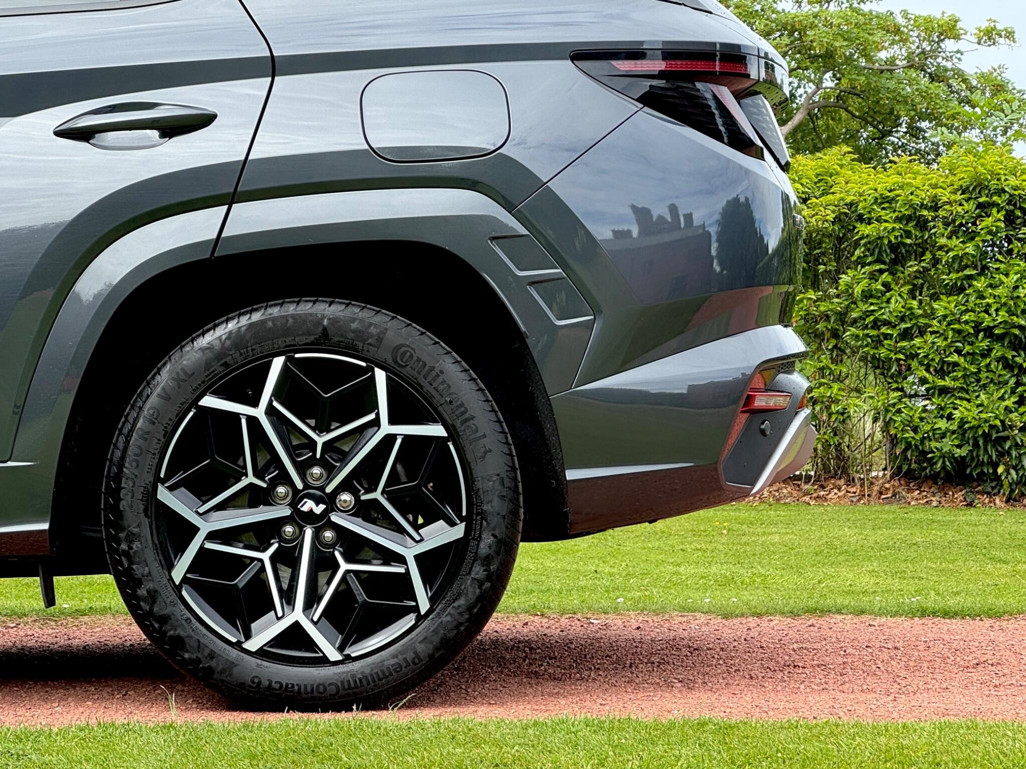 Hyundai Tucson view 24