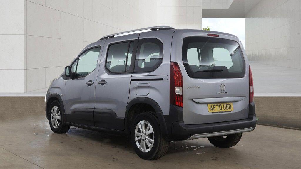 Peugeot Rifter view 5