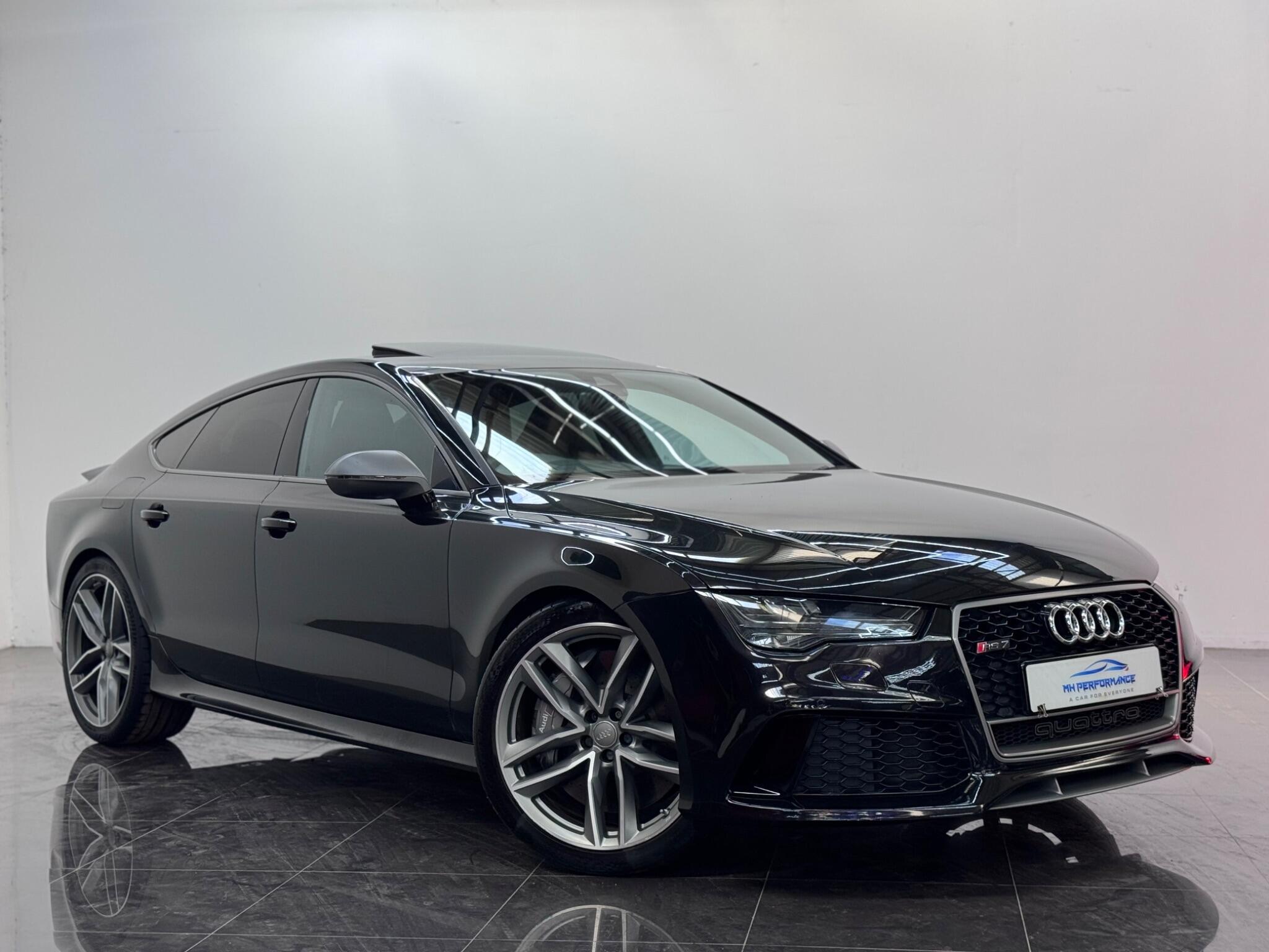 Audi RS7 view 24