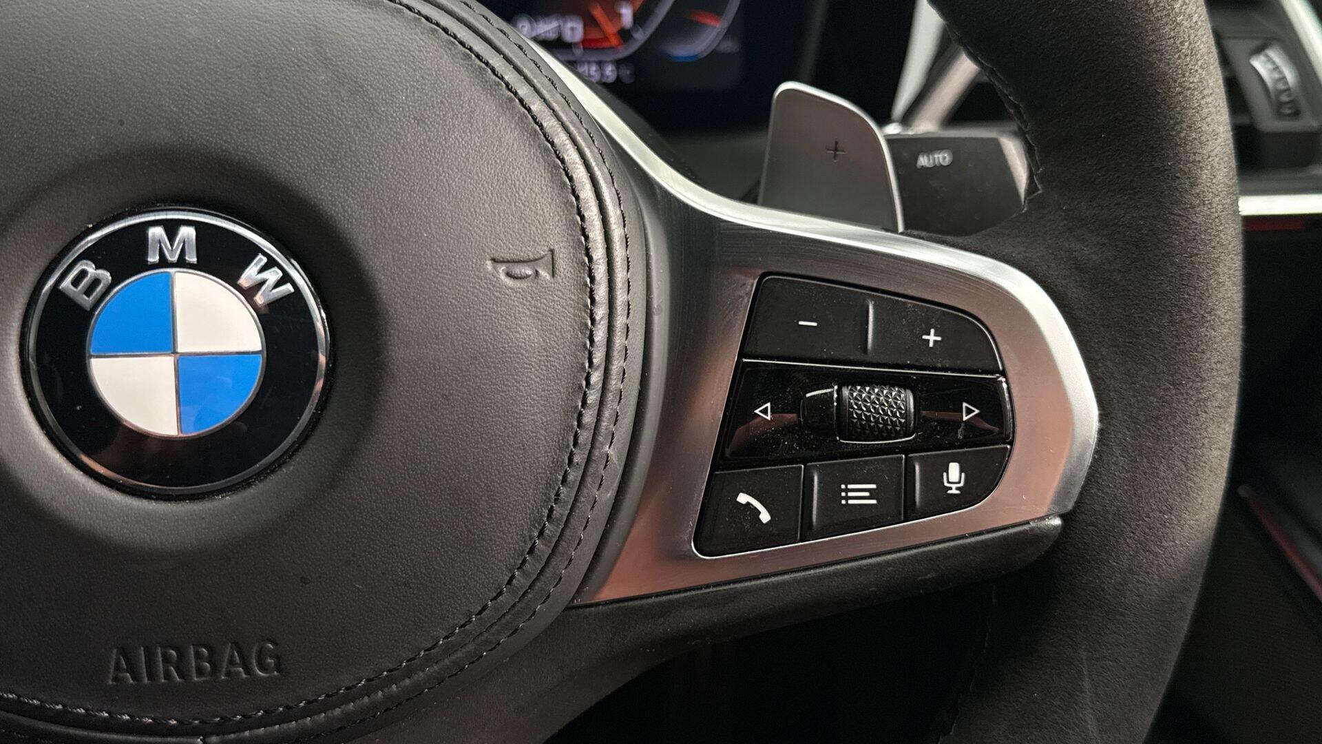 BMW 3 Series view 19
