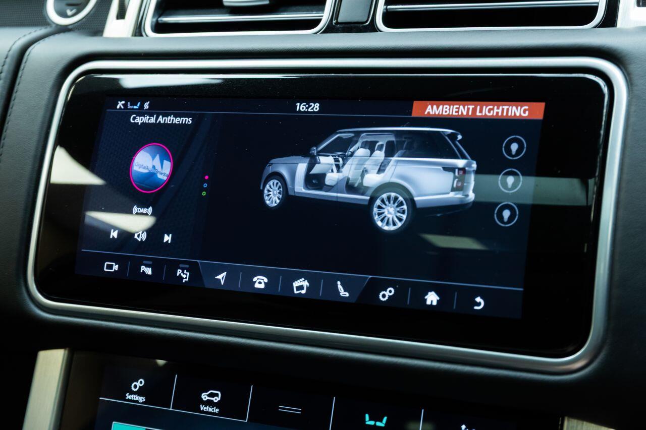 Land Rover Range Rover view 34