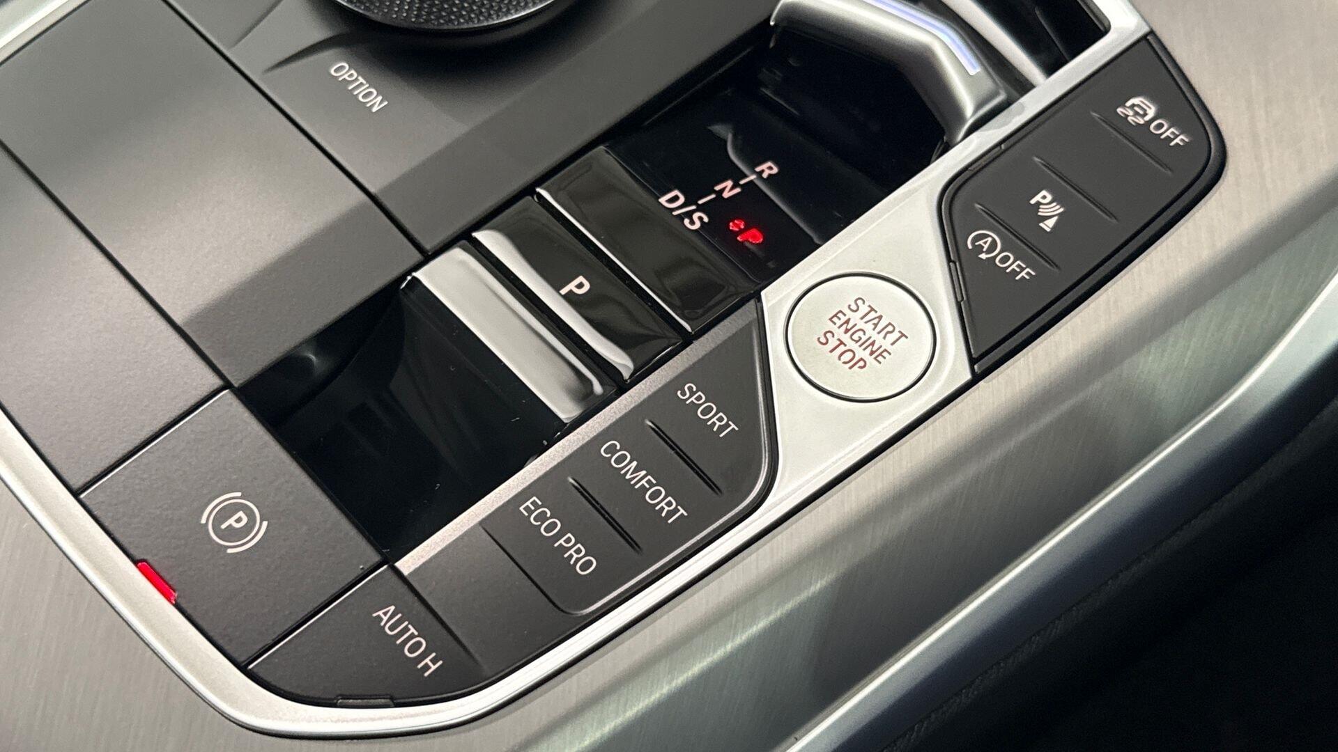 BMW 2 Series view 20