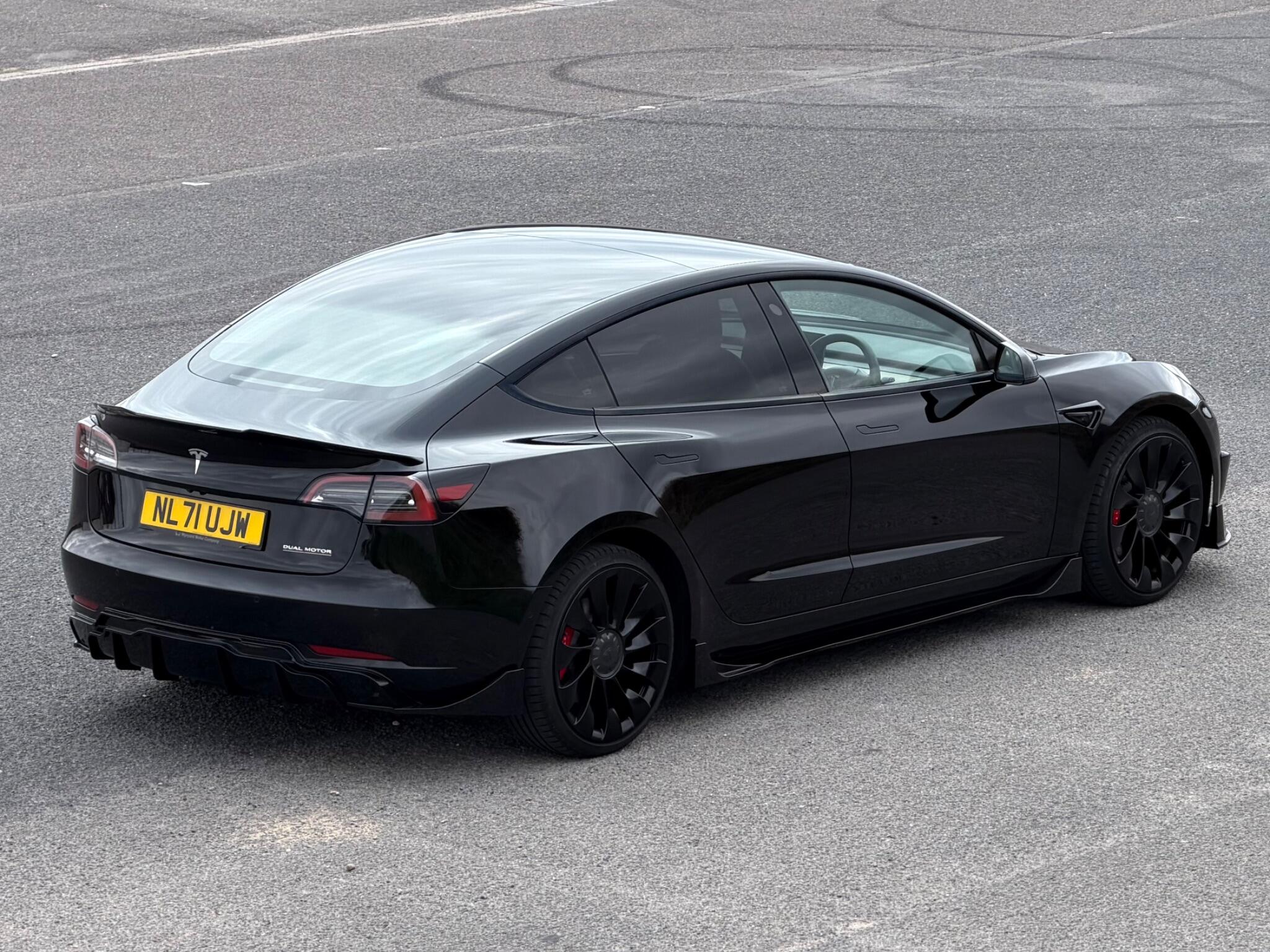 Tesla Model 3 view 51