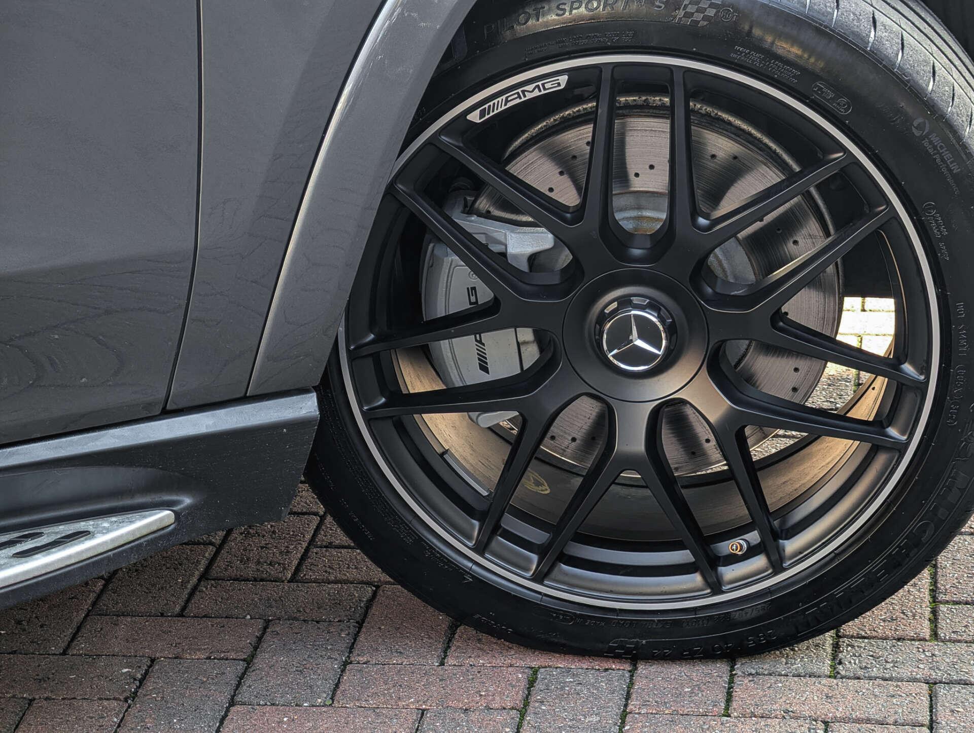 Mercedes-Benz Gle view 22