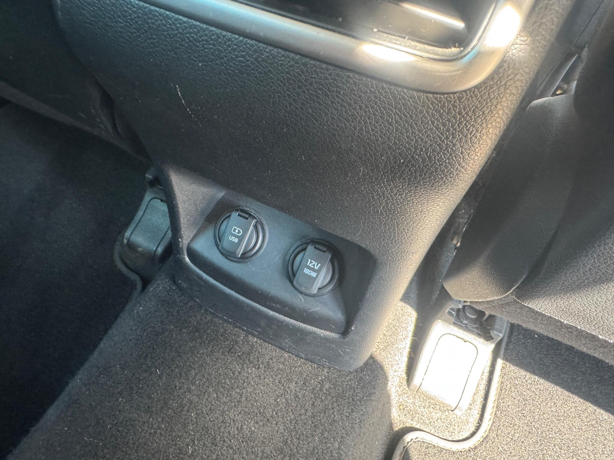 Kia Sportage view 28