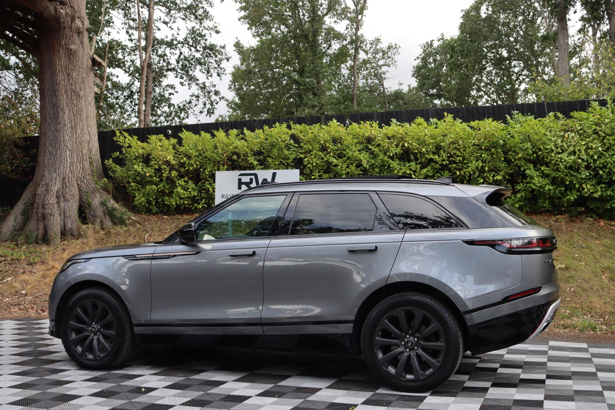 Land Rover Range Rover Velar view 24