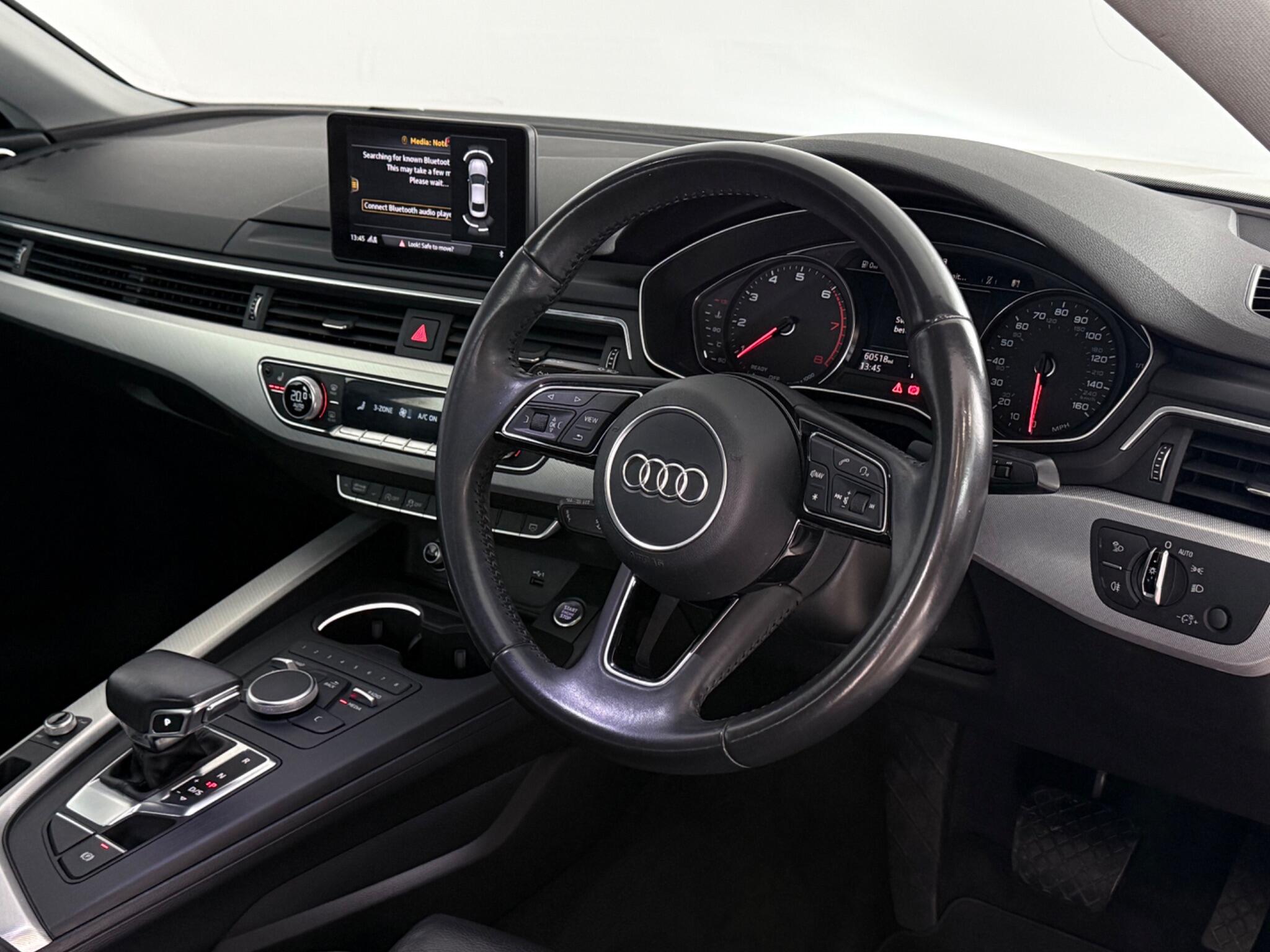 Audi A5 view 3