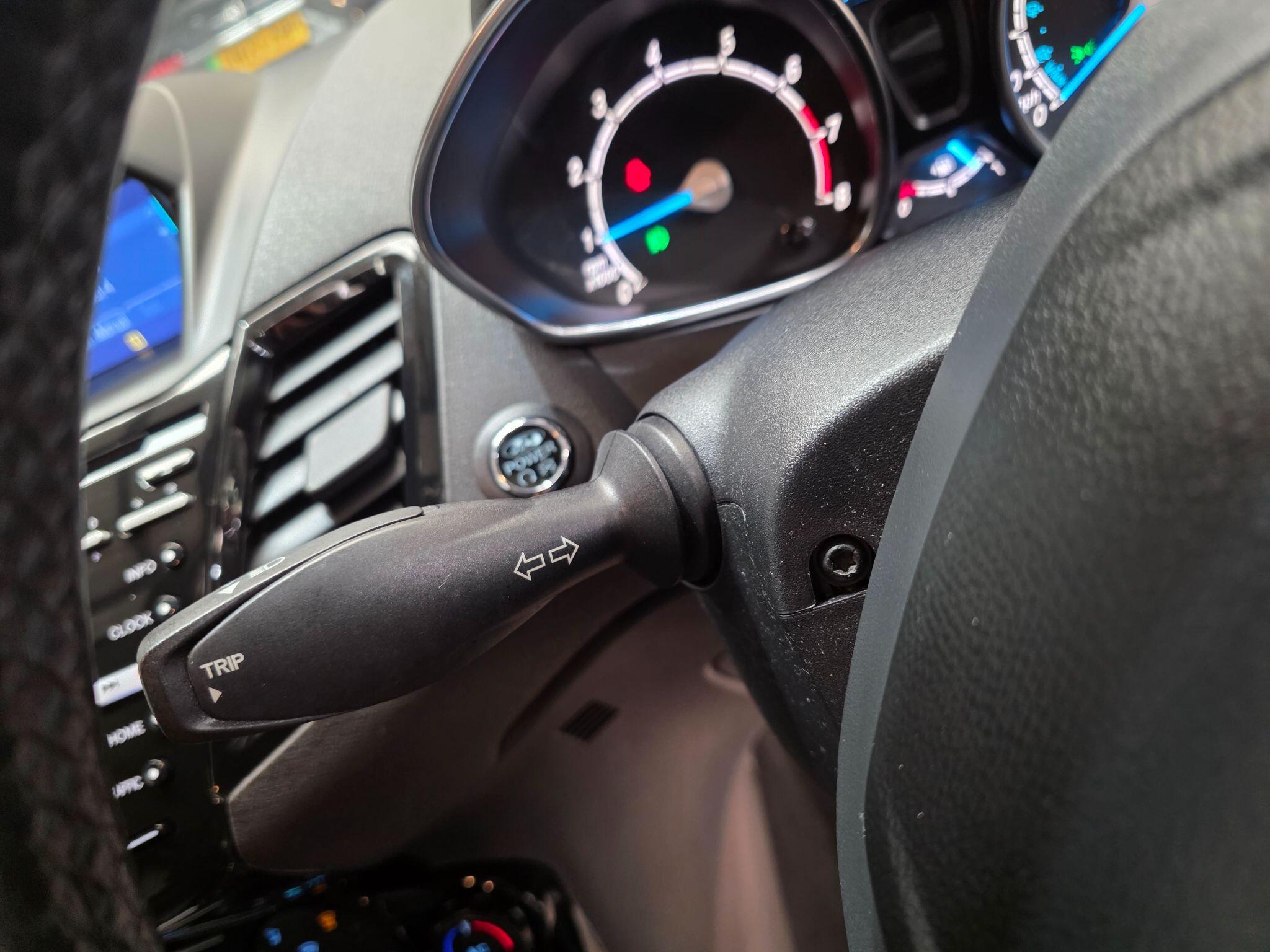 Ford Fiesta view 19