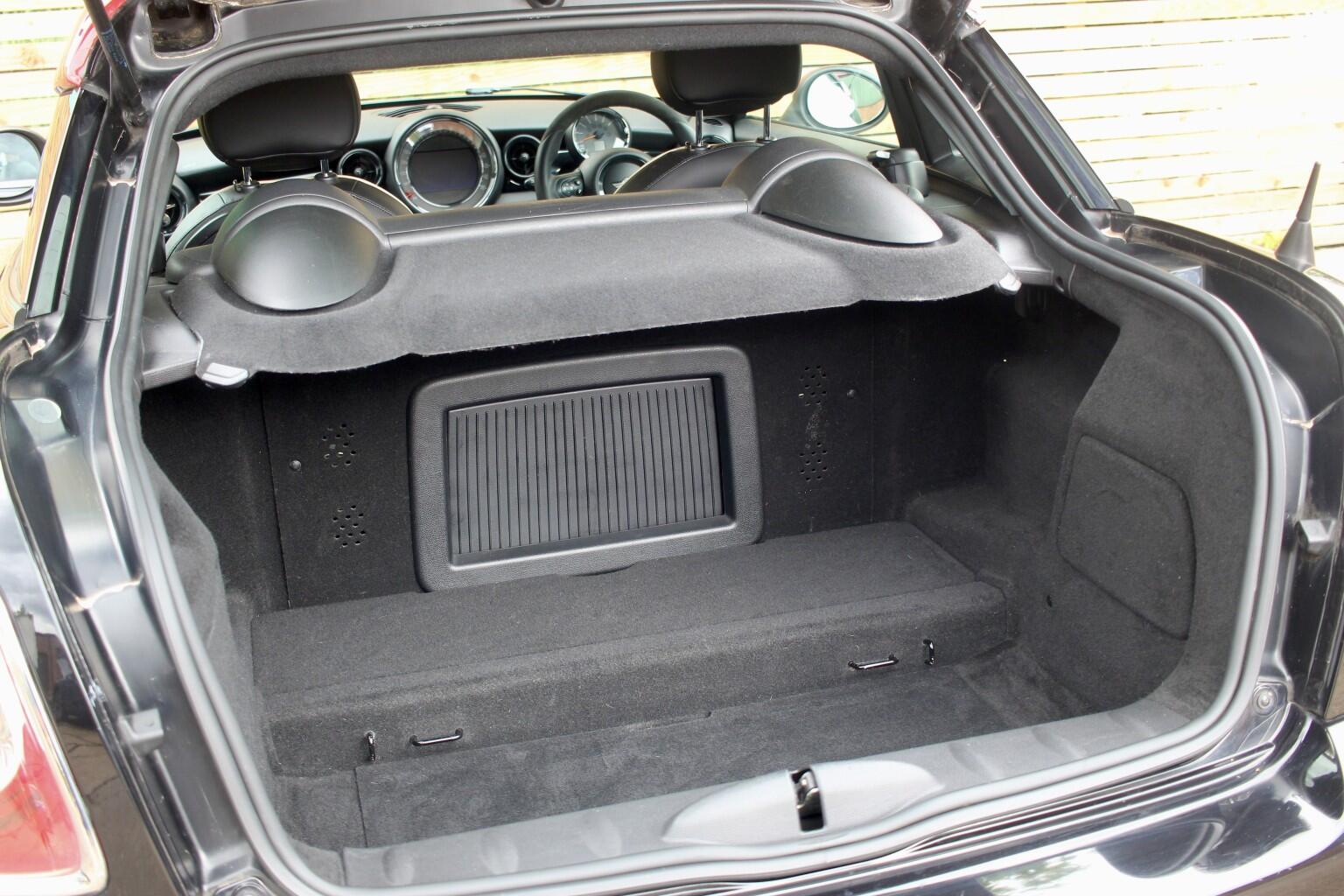 MINI Coupe view 26