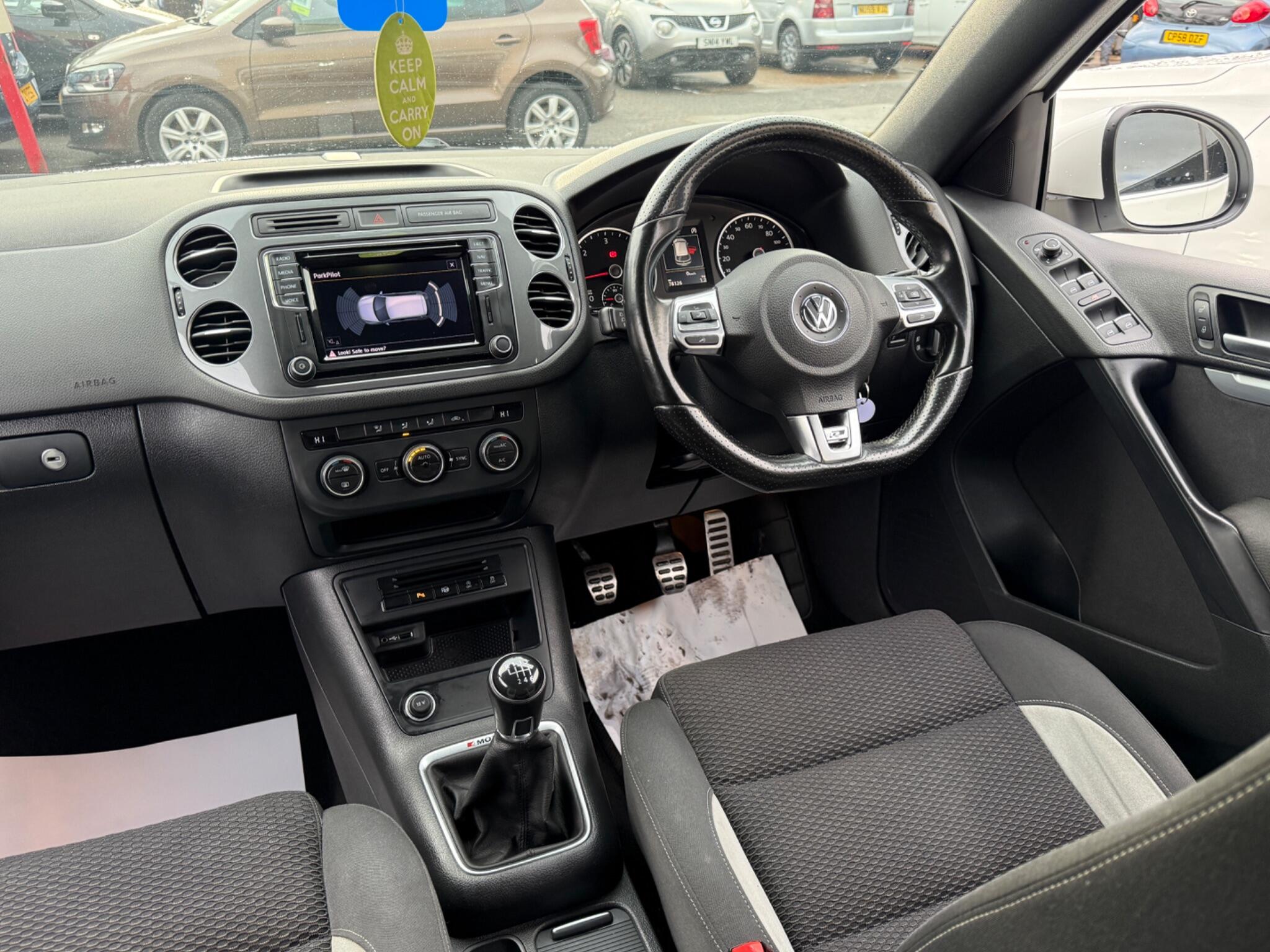 Volkswagen Tiguan - Image 3