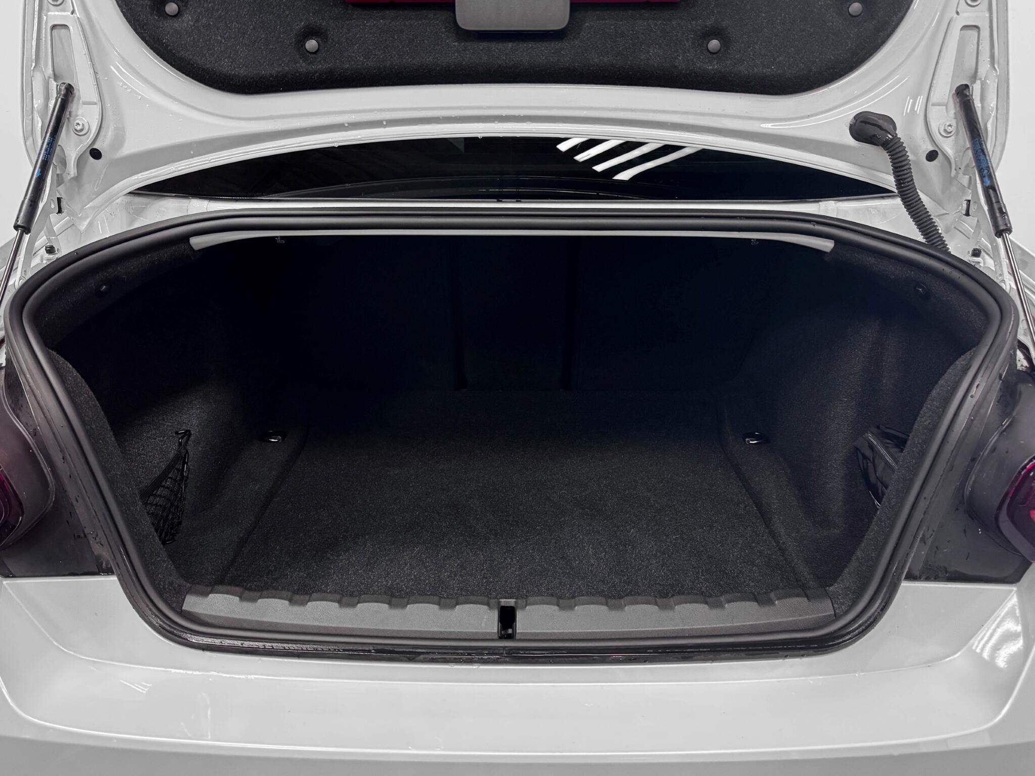 BMW 2 Series view 7