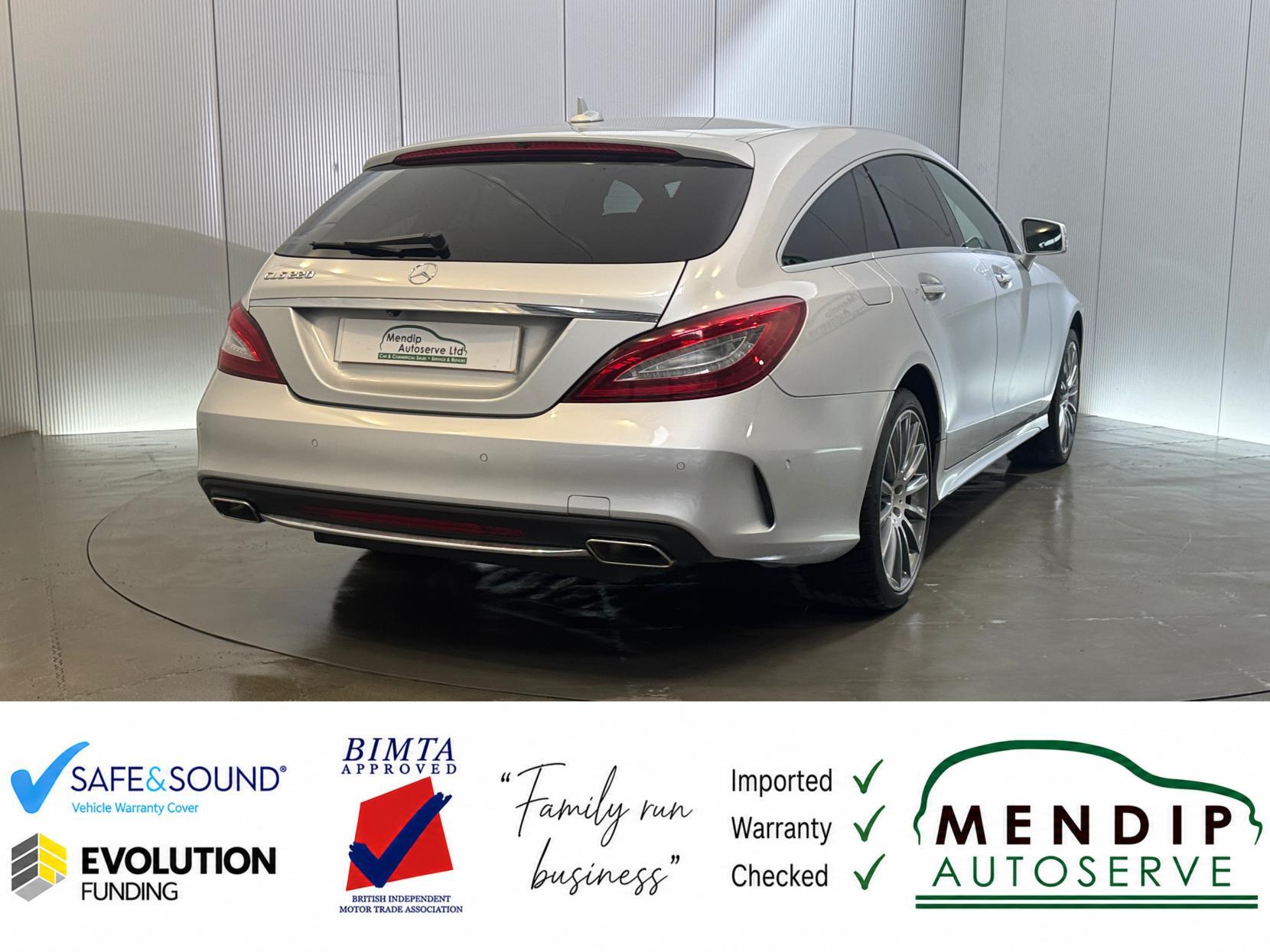 Mercedes-Benz CLS view 22