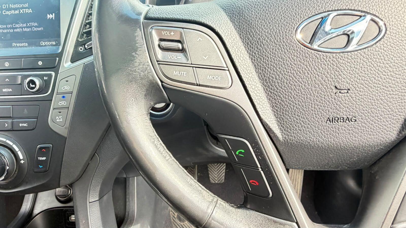 Hyundai Santa Fe view 27