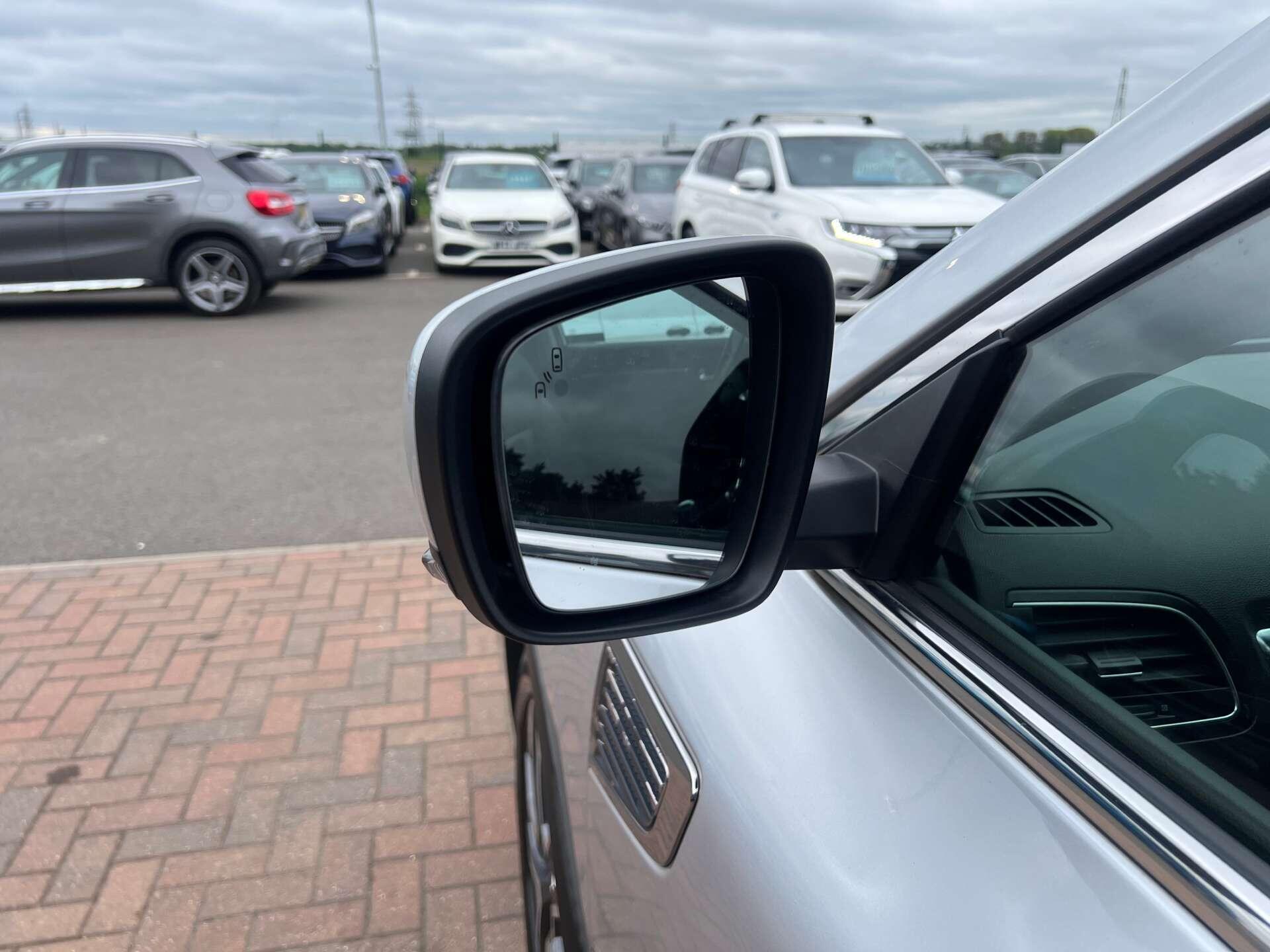 Renault Koleos view 47