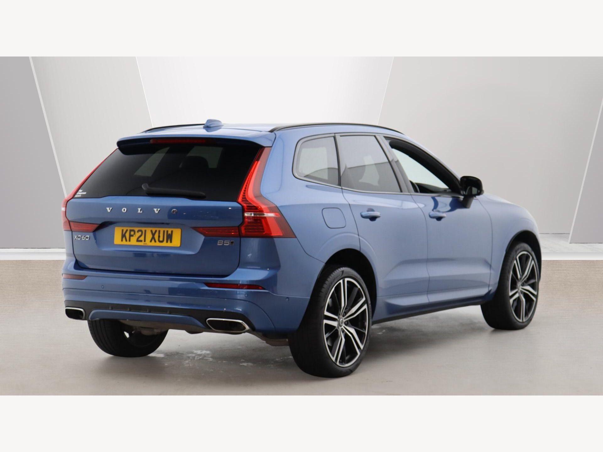 Volvo XC60 view 2