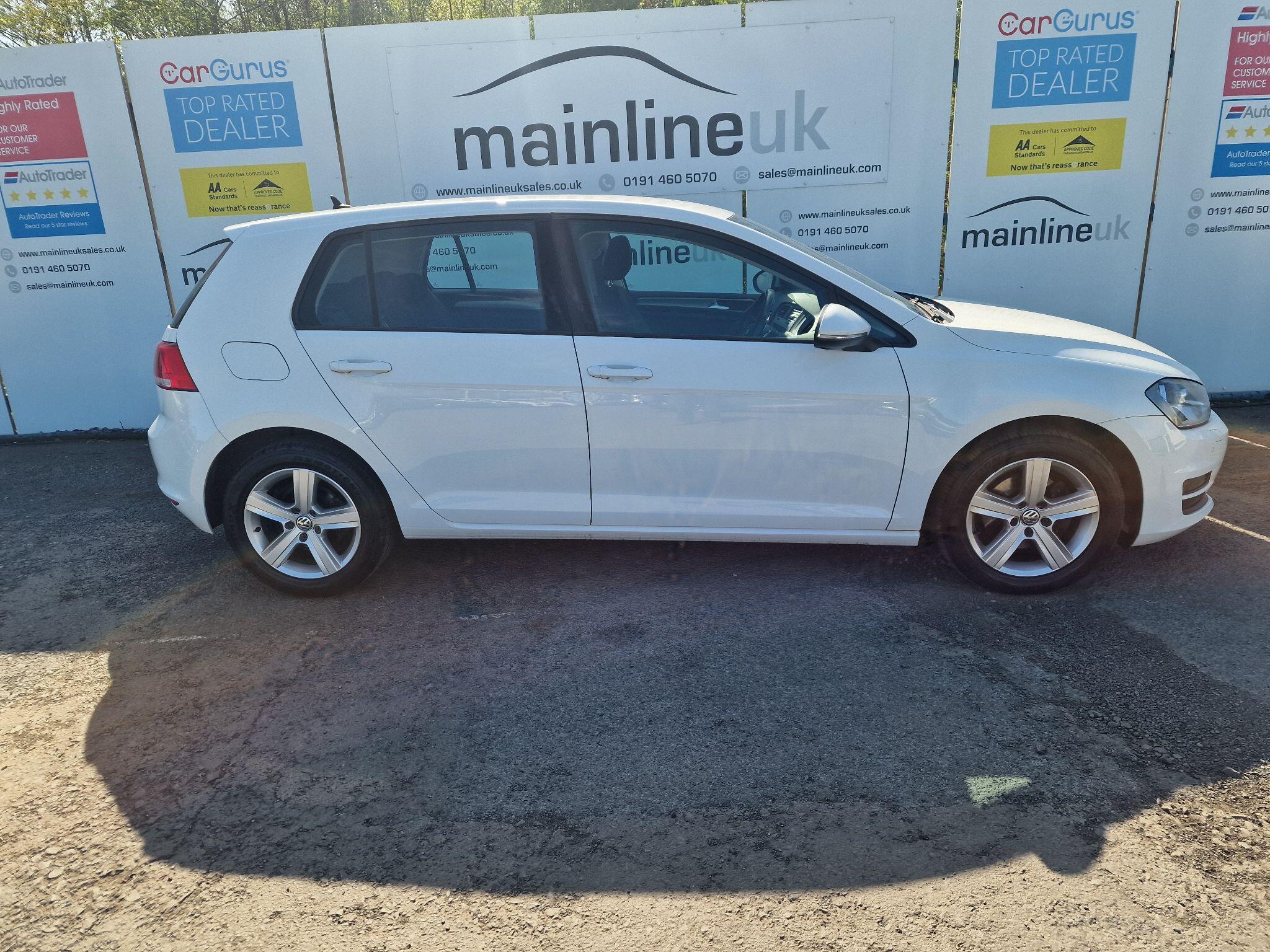 Volkswagen Golf view 14
