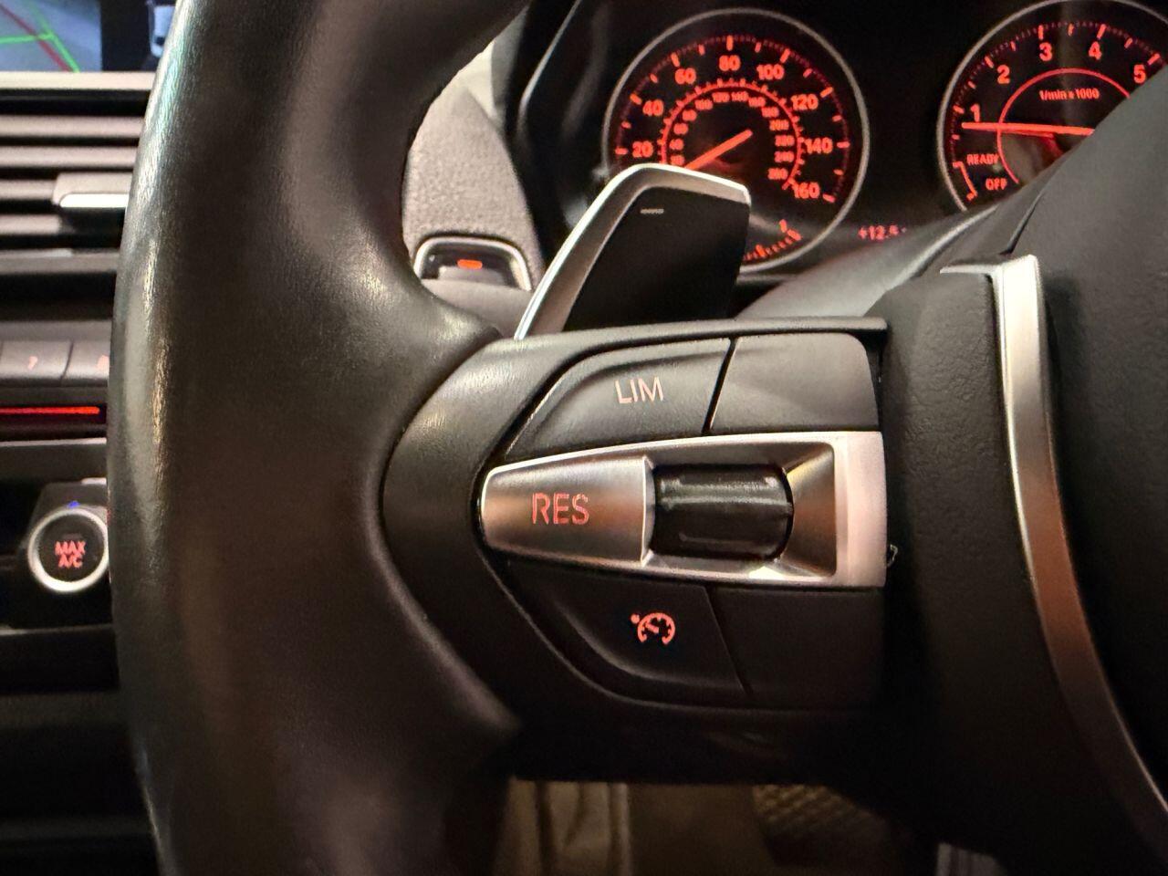 BMW 2 Series view 18