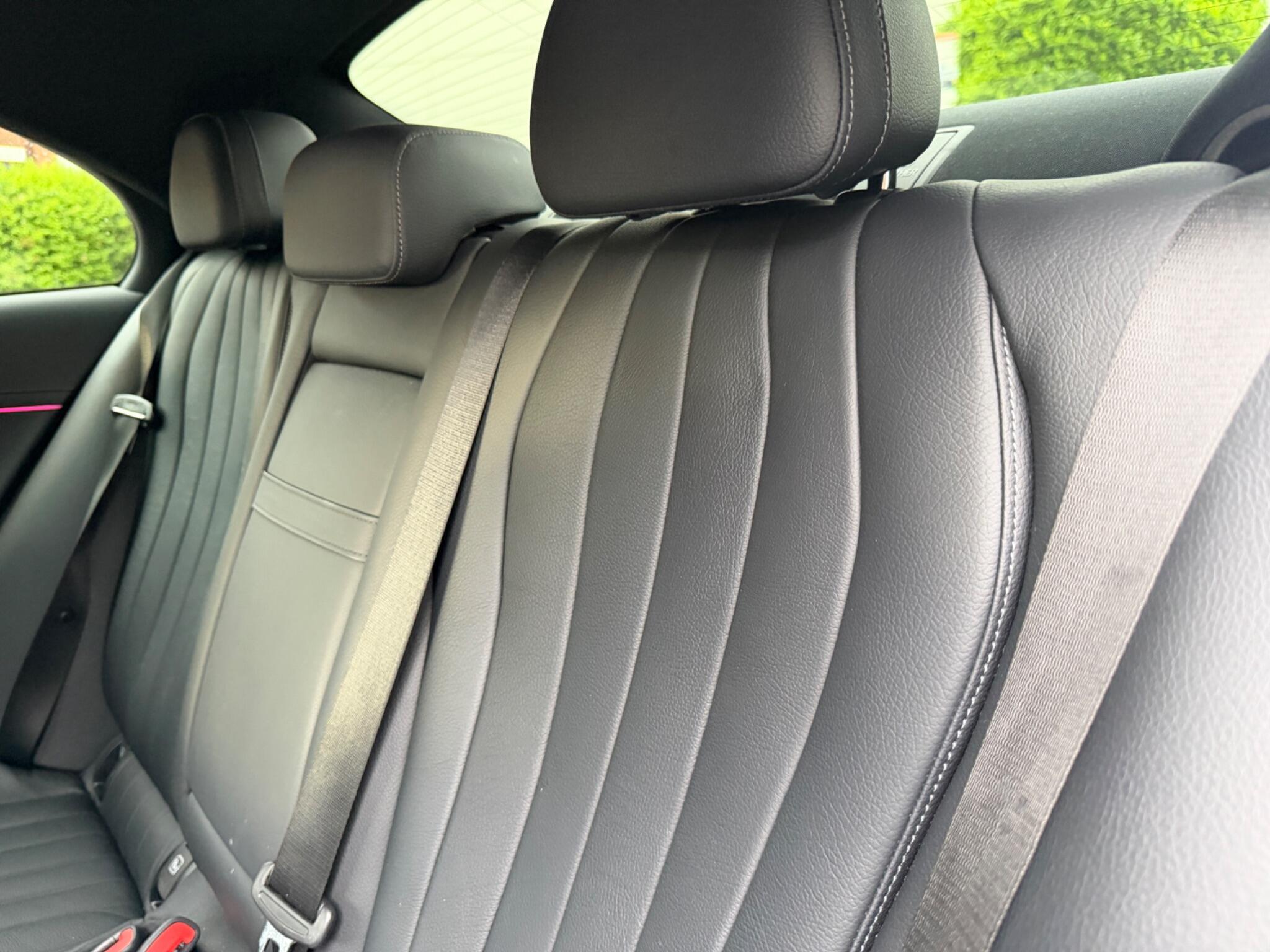 Mercedes-Benz E Class view 18