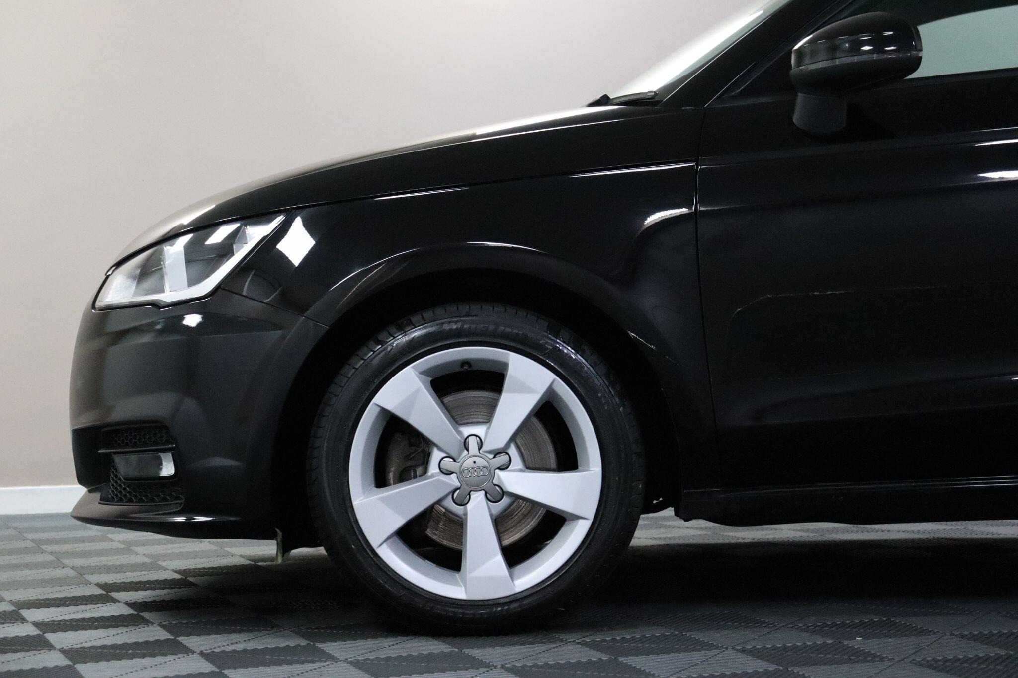 Audi A1 view 27