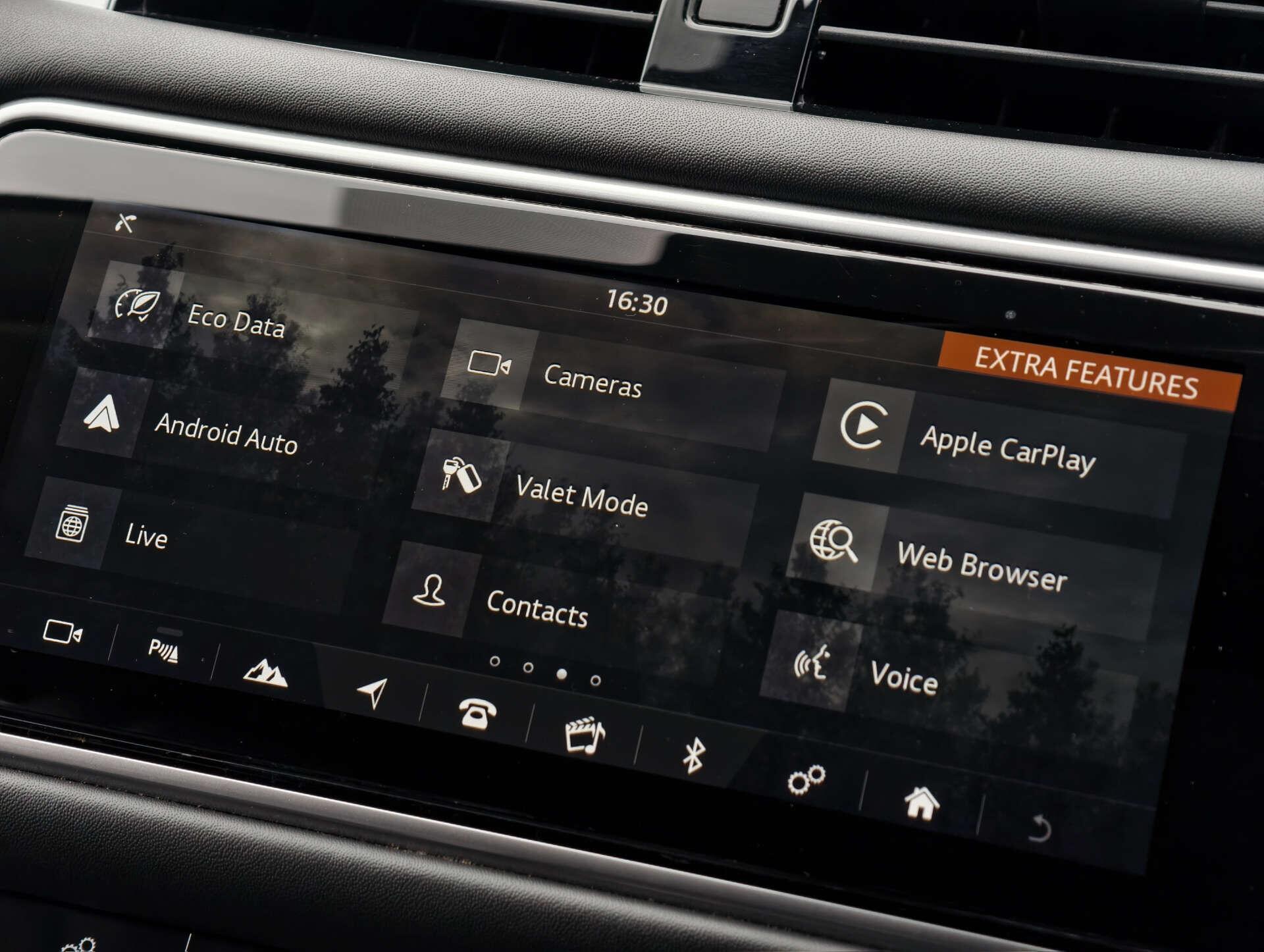 Land Rover Range Rover Sport view 34