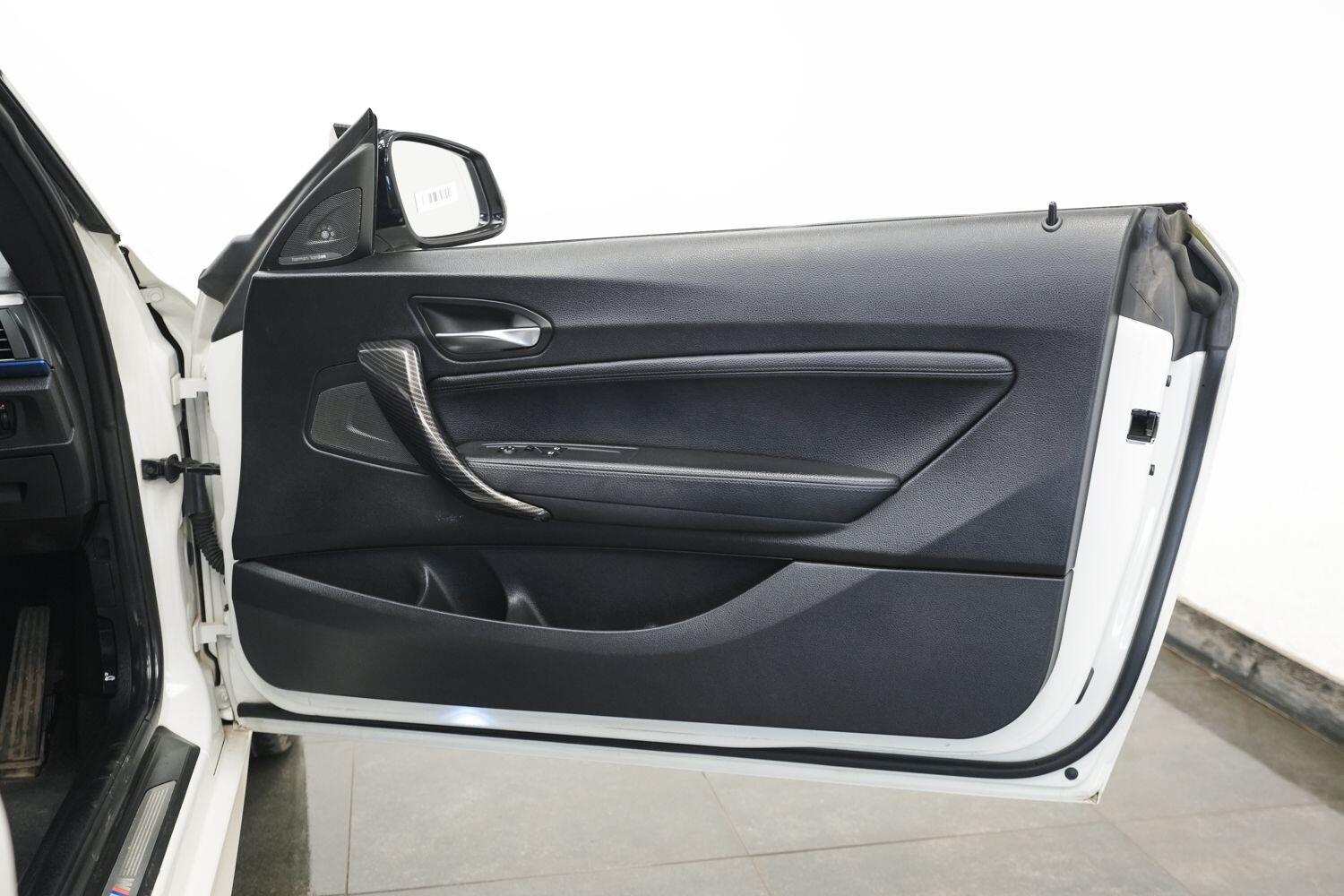BMW 2 Series view 15