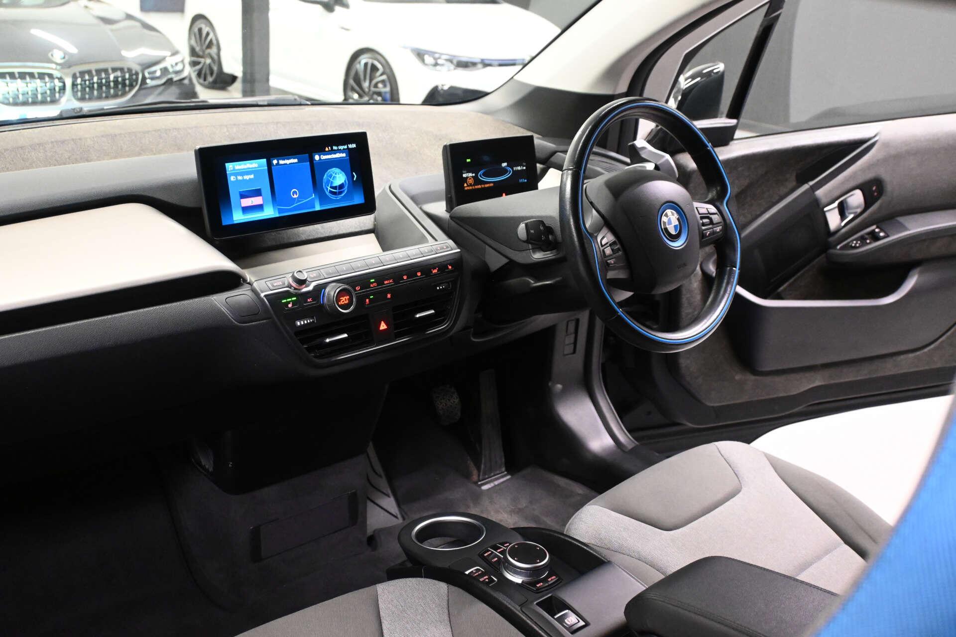 BMW I3 view 18