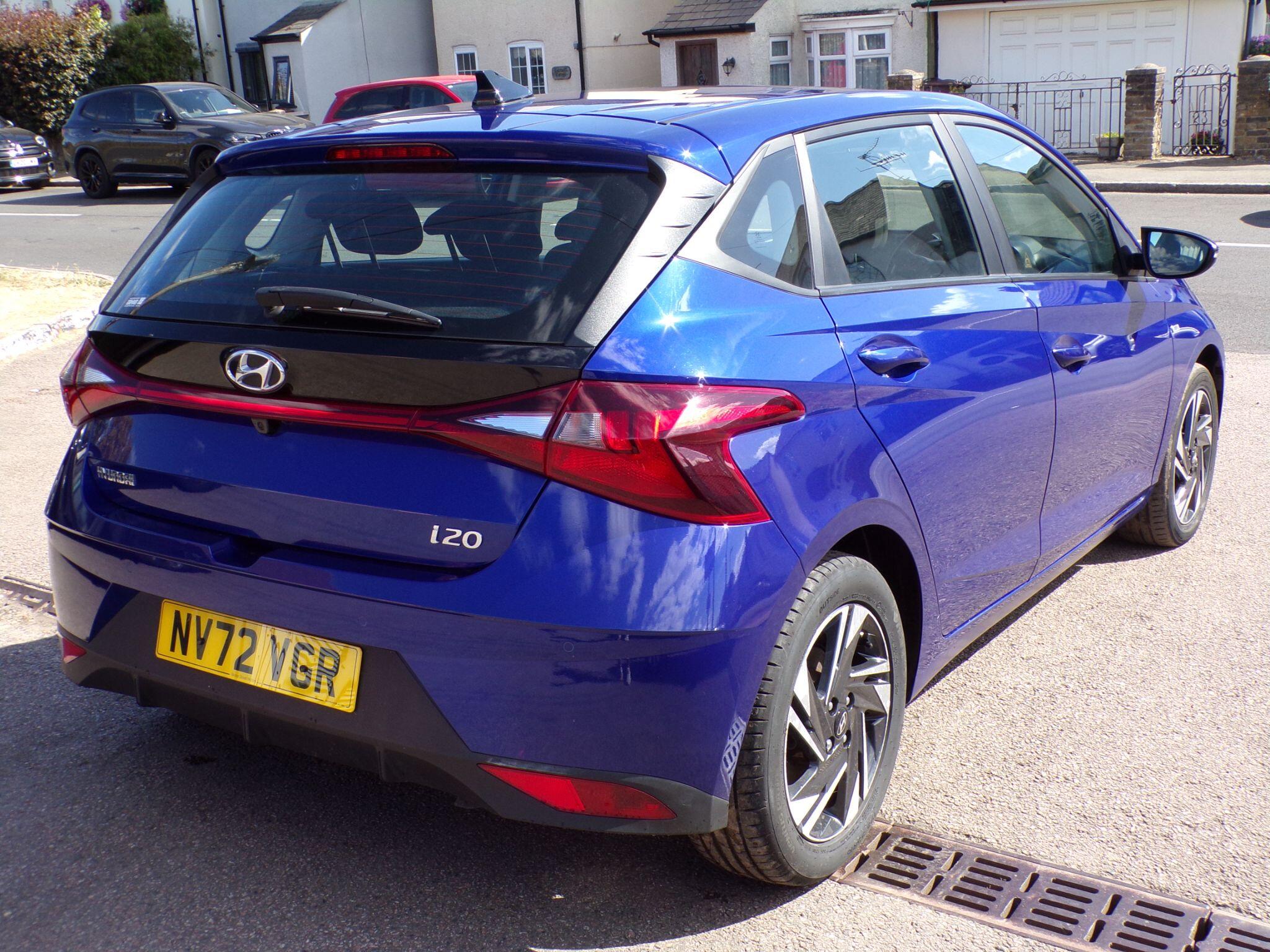 Hyundai i20 view 8