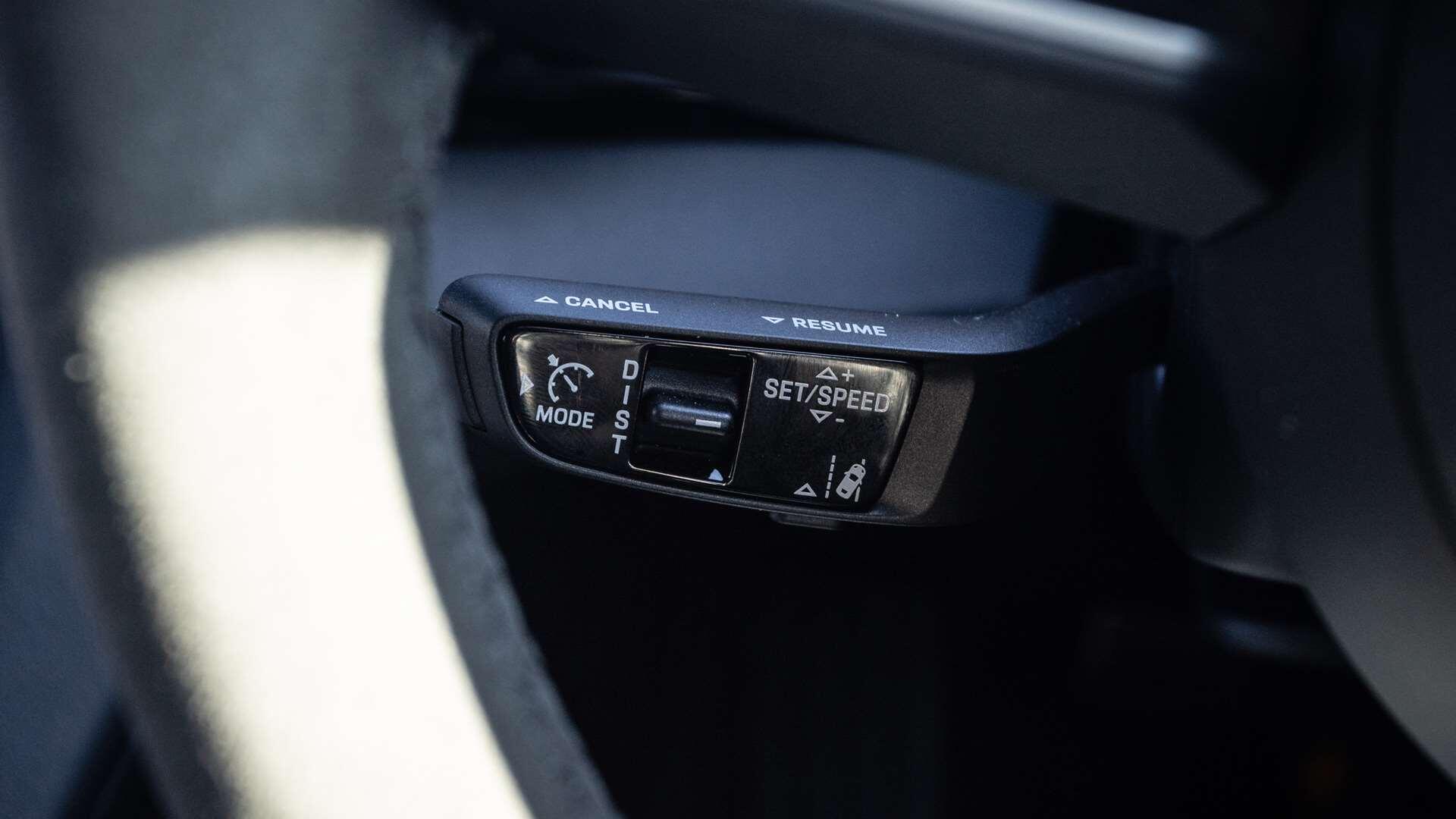 Porsche Taycan view 33