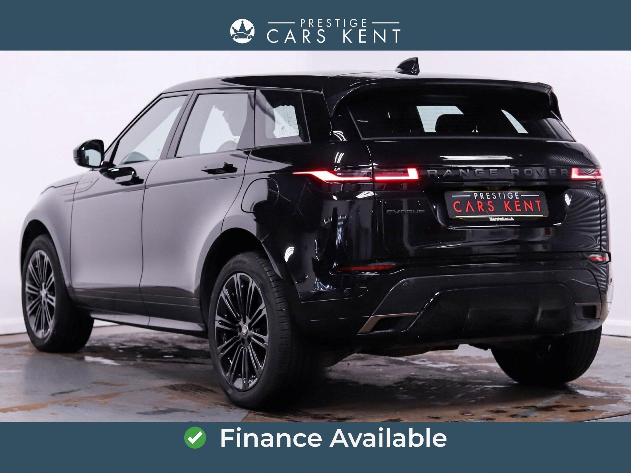 Land Rover Range Rover Evoque view 3